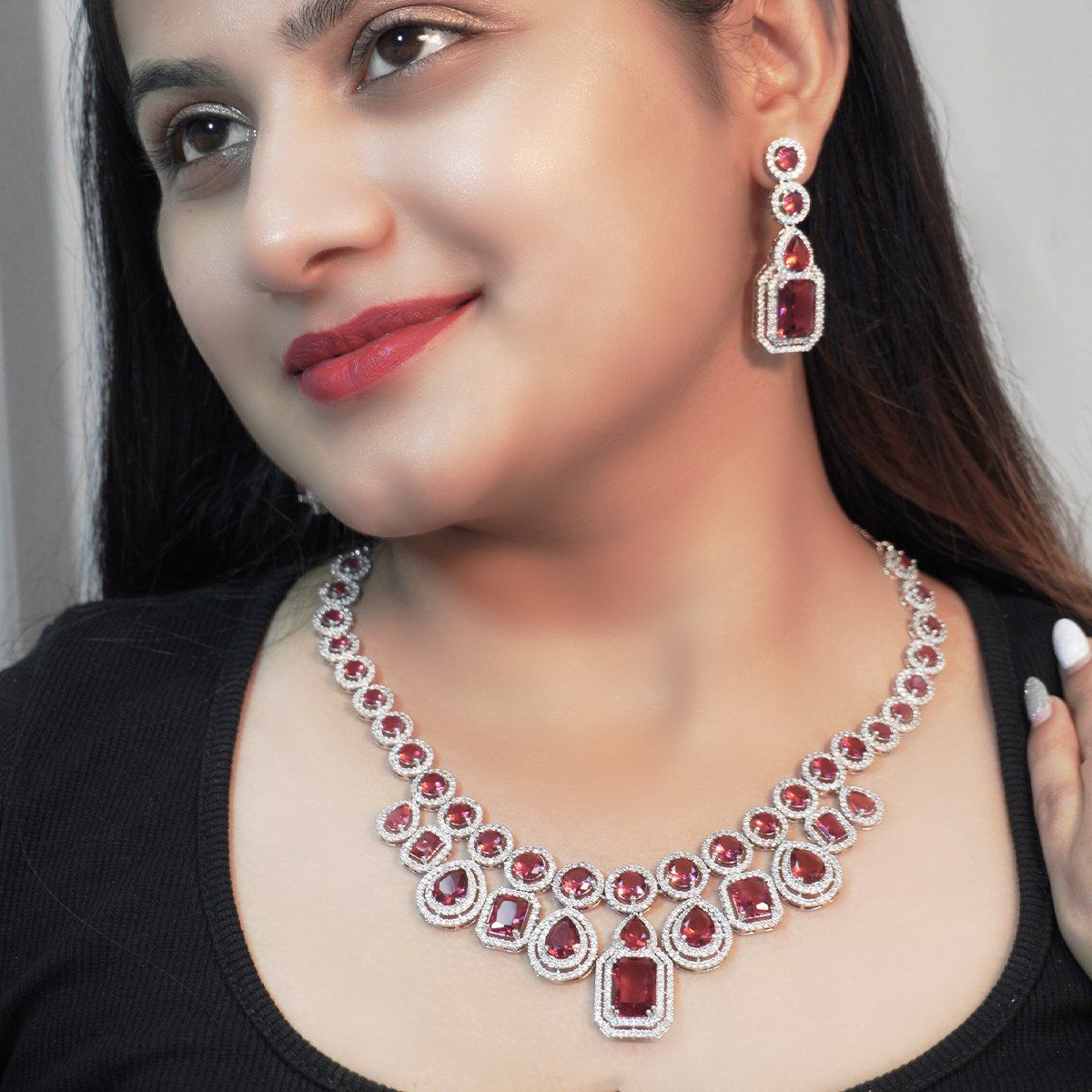 Wine colour necklace hotsell set