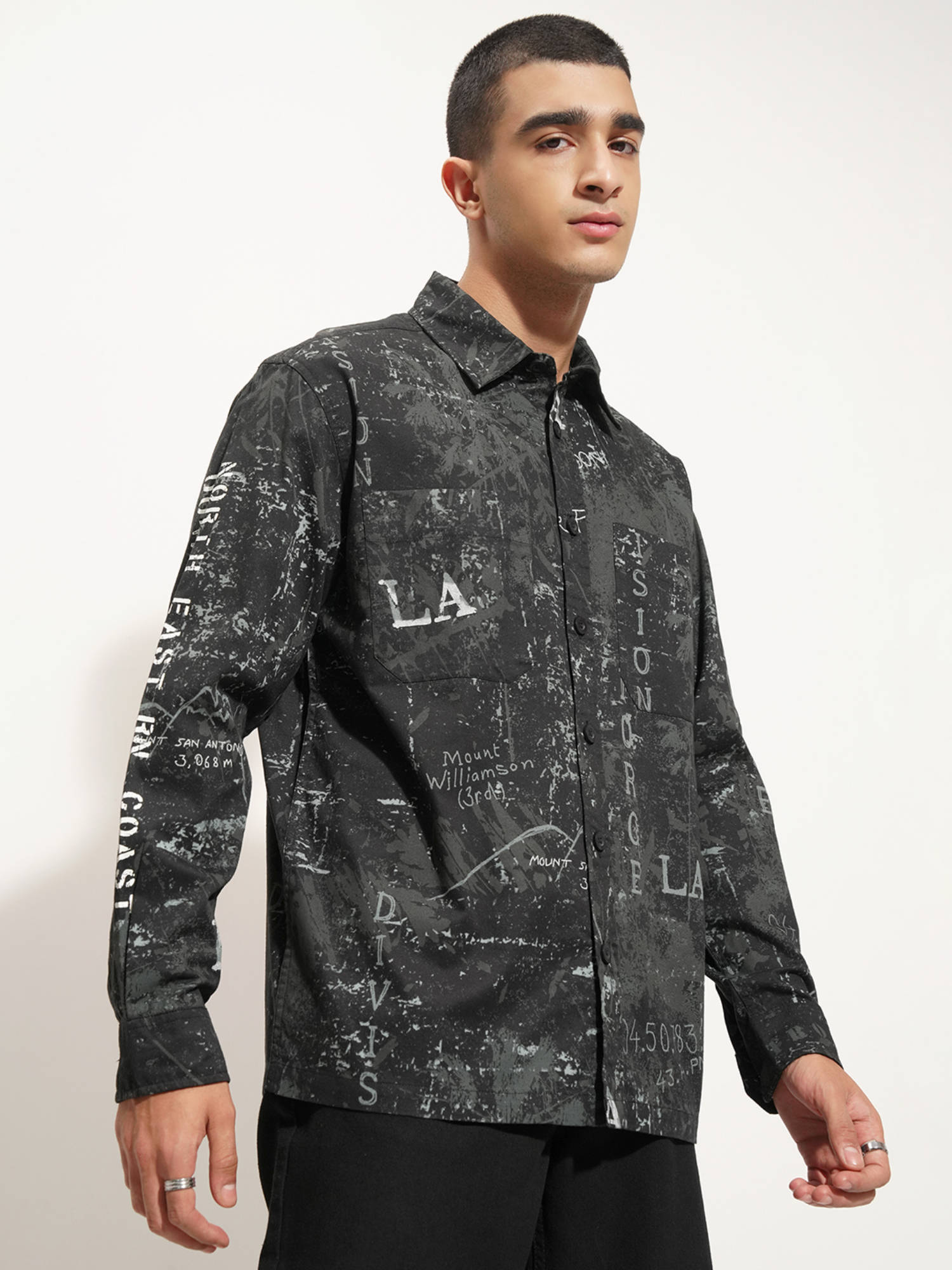 Buy HIGHLANDER Men Black Graphic Relaxed Fit Shirt Online