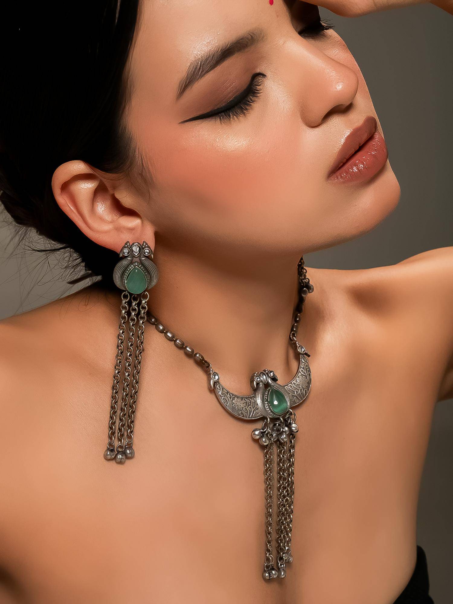 VENI Silver-Plated Oxidised Choker Blue Jewellery Set