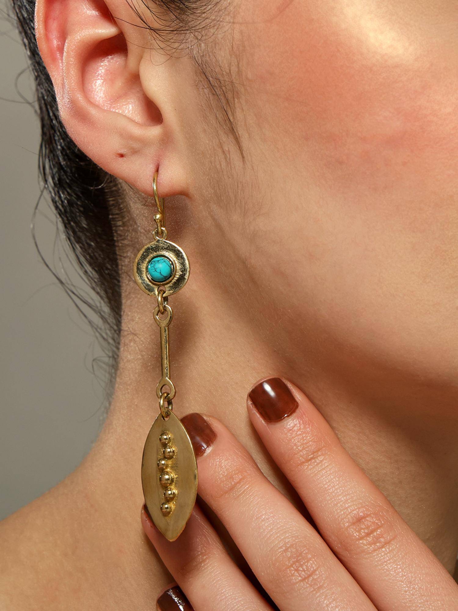 VENI Silver Plated Oxidised Drop Earrings