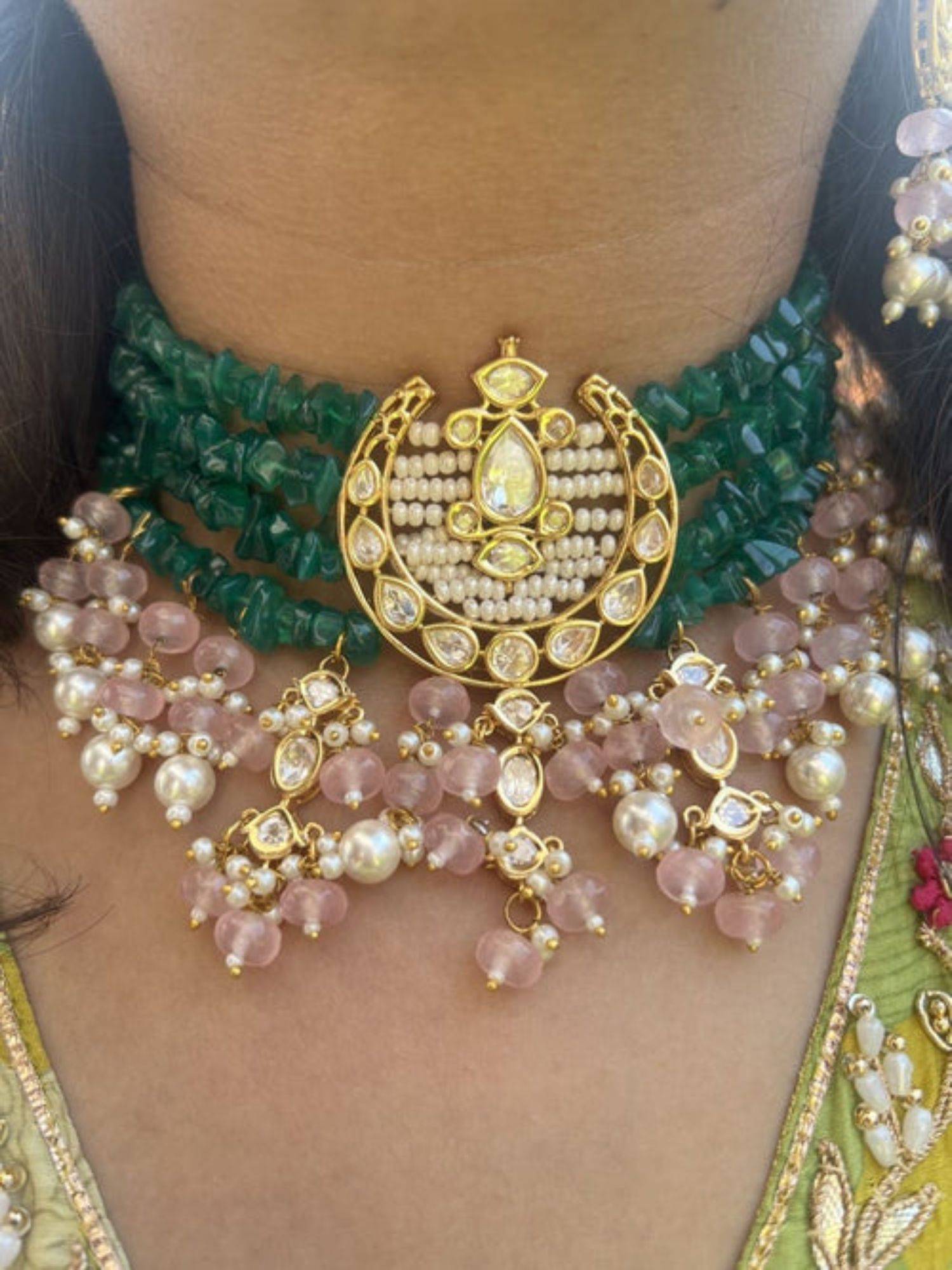 XAGO Le Dario Green Beads and White Kundan Necklace Set
