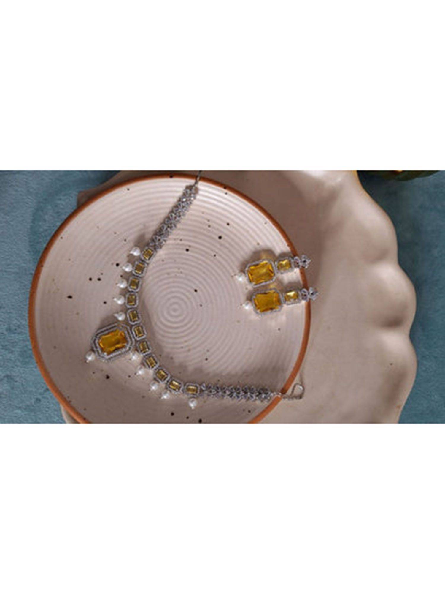 XAGO Le Haelyn White-Plated Yellow Ad-Studded Jewellery Set