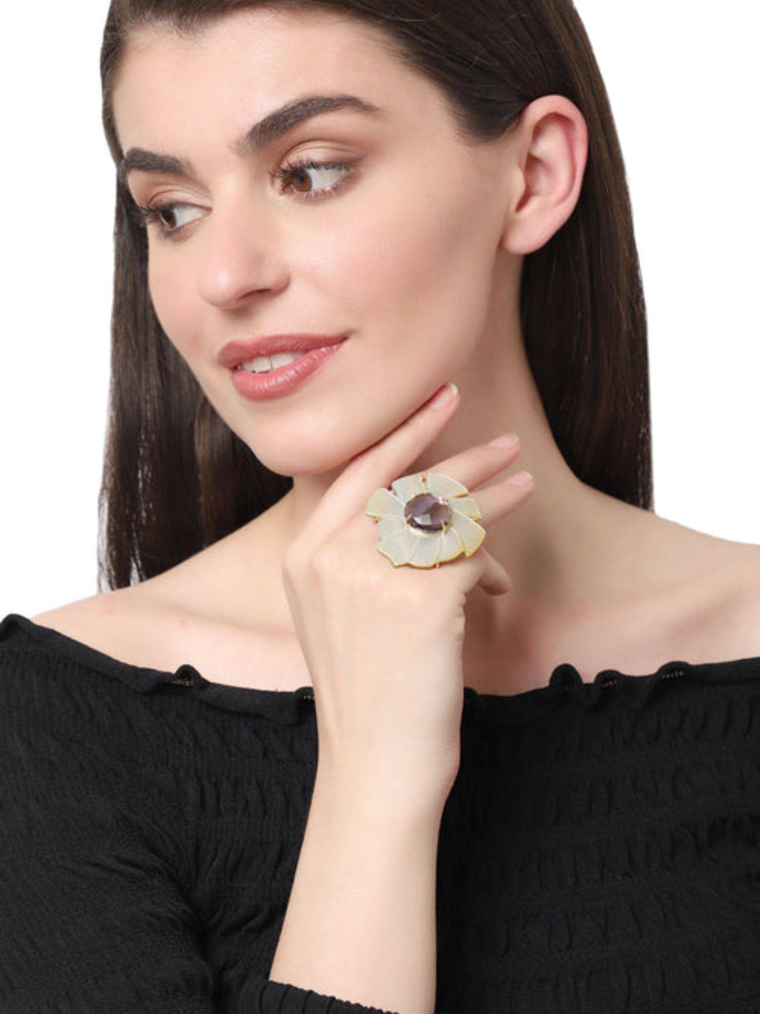 XAGO Odessa Mother Of Pearl and Amethyst Ring