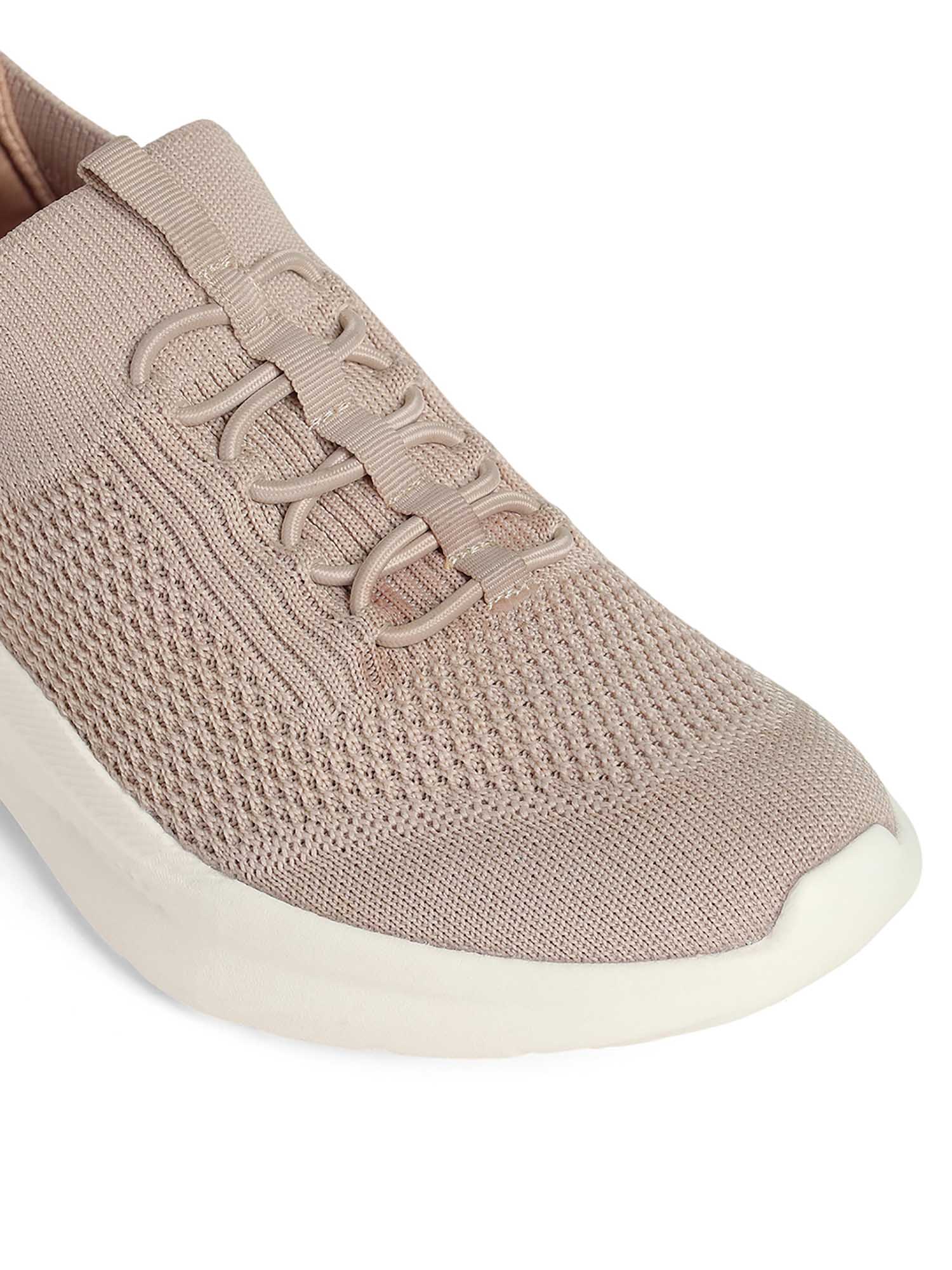 【R&B】Lady Buy R&B Women Beige Walking Shoes Online
