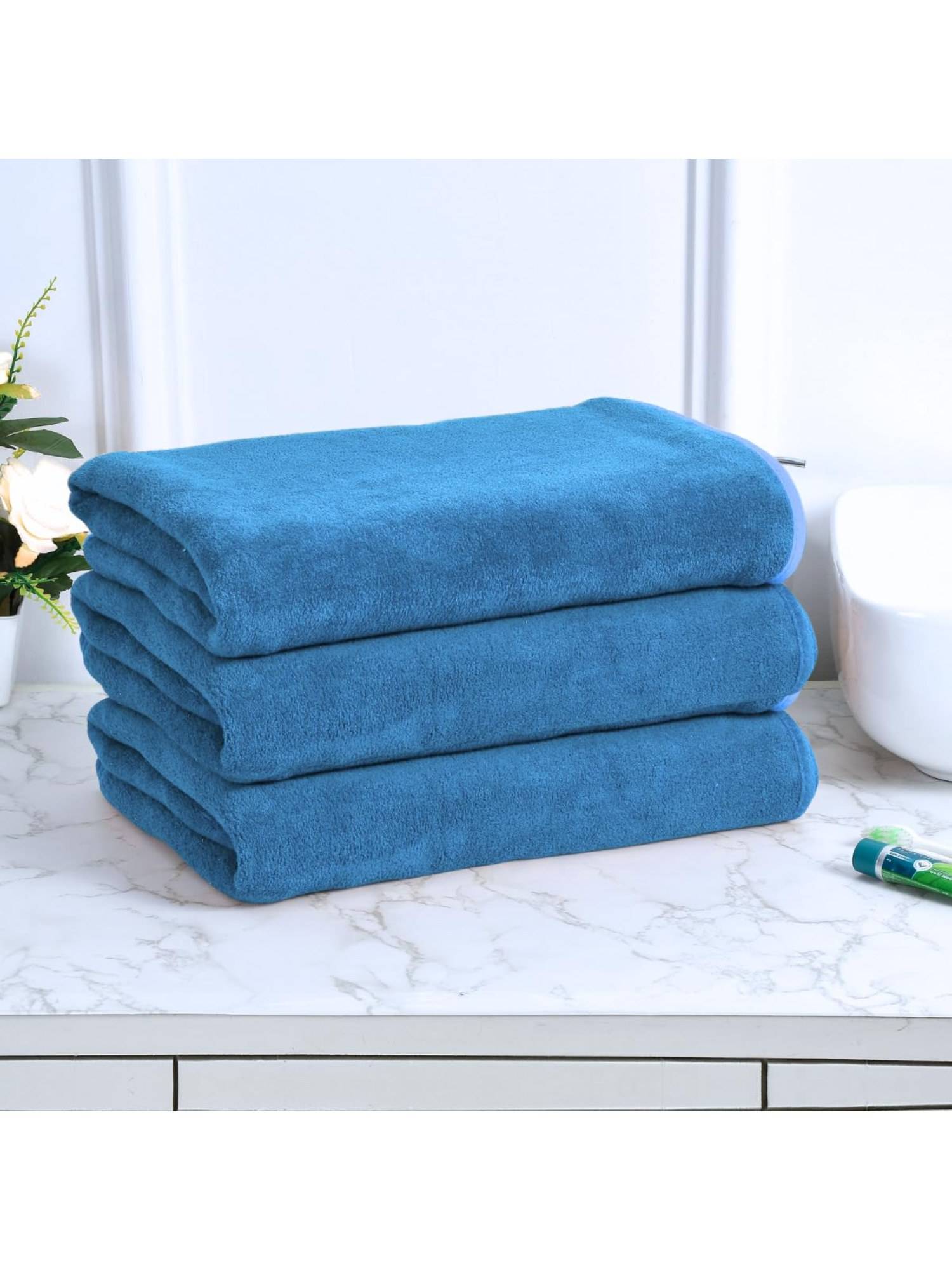Black Gold Bath Towels 400 Gsm Lightweight Ultra-Soft Plain Royal Blue (Pack Of 3)