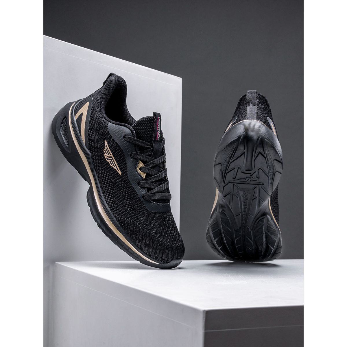 Brooks adrenaline gts 19 best sale black champagne