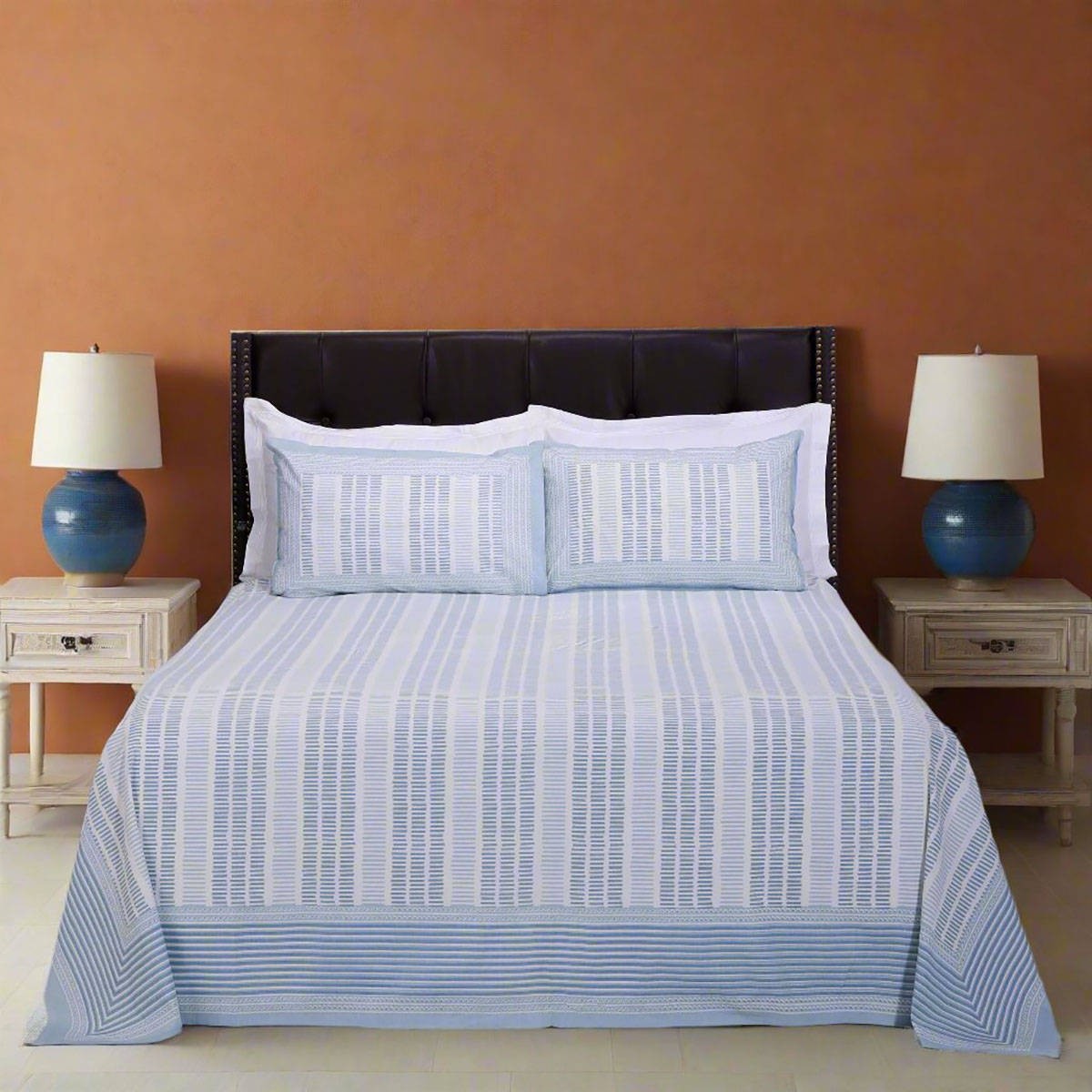 Shahenaz Gayatri Binary Blue Cotton Luxury Bedsheet with 2 Pillow Covers (Queen)