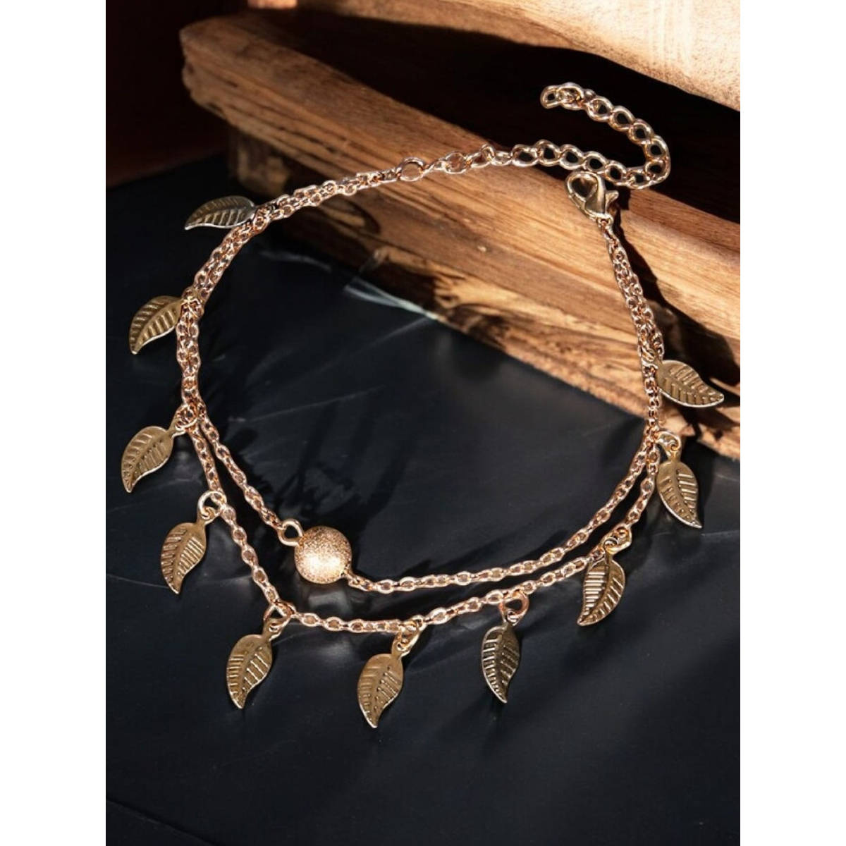 OOMPH Single Piece Gold Tone Multi Layer Leaf Anklet