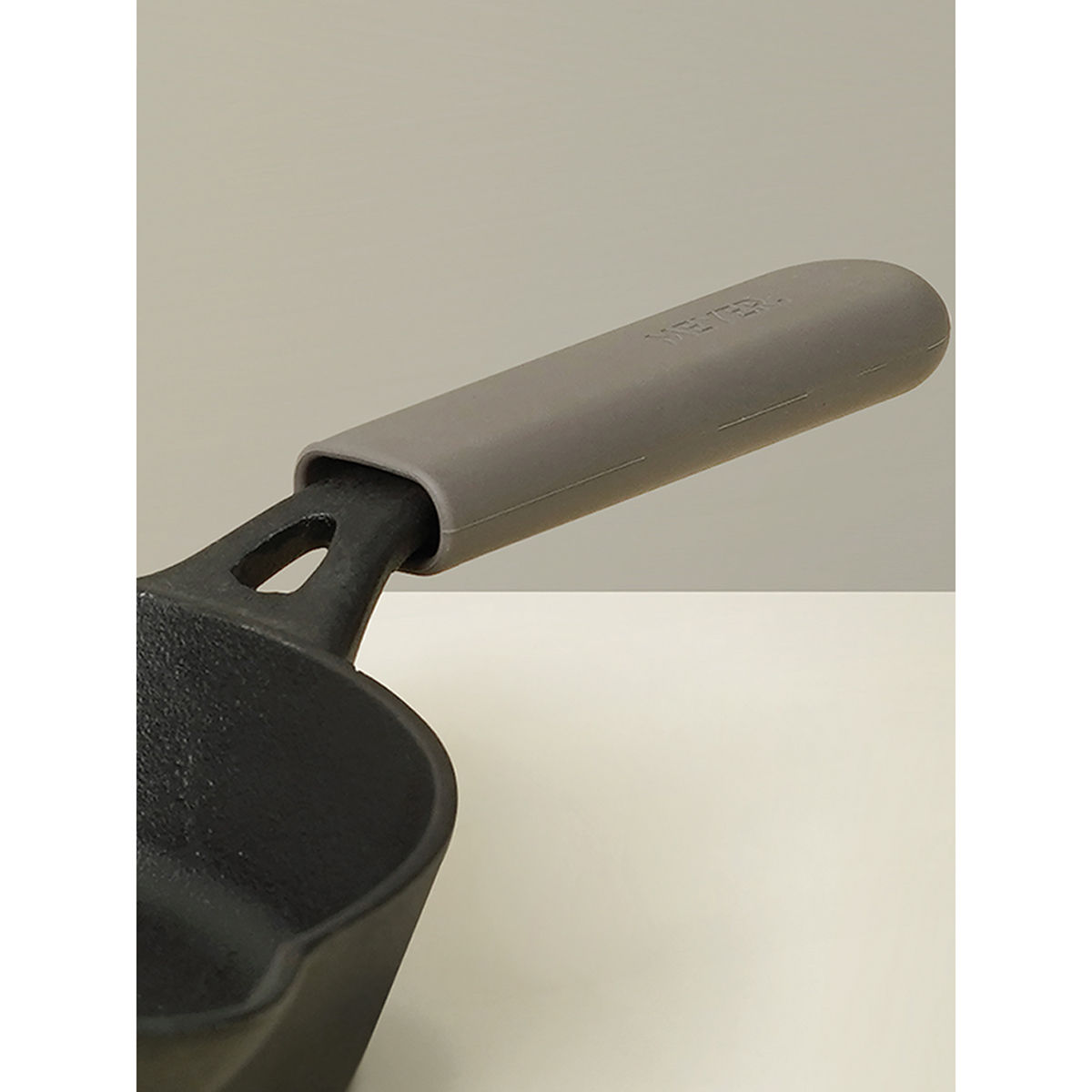 Meyer Cast Iron Silicone Hot Handle Holder, Brown Buy Meyer Cast Iron