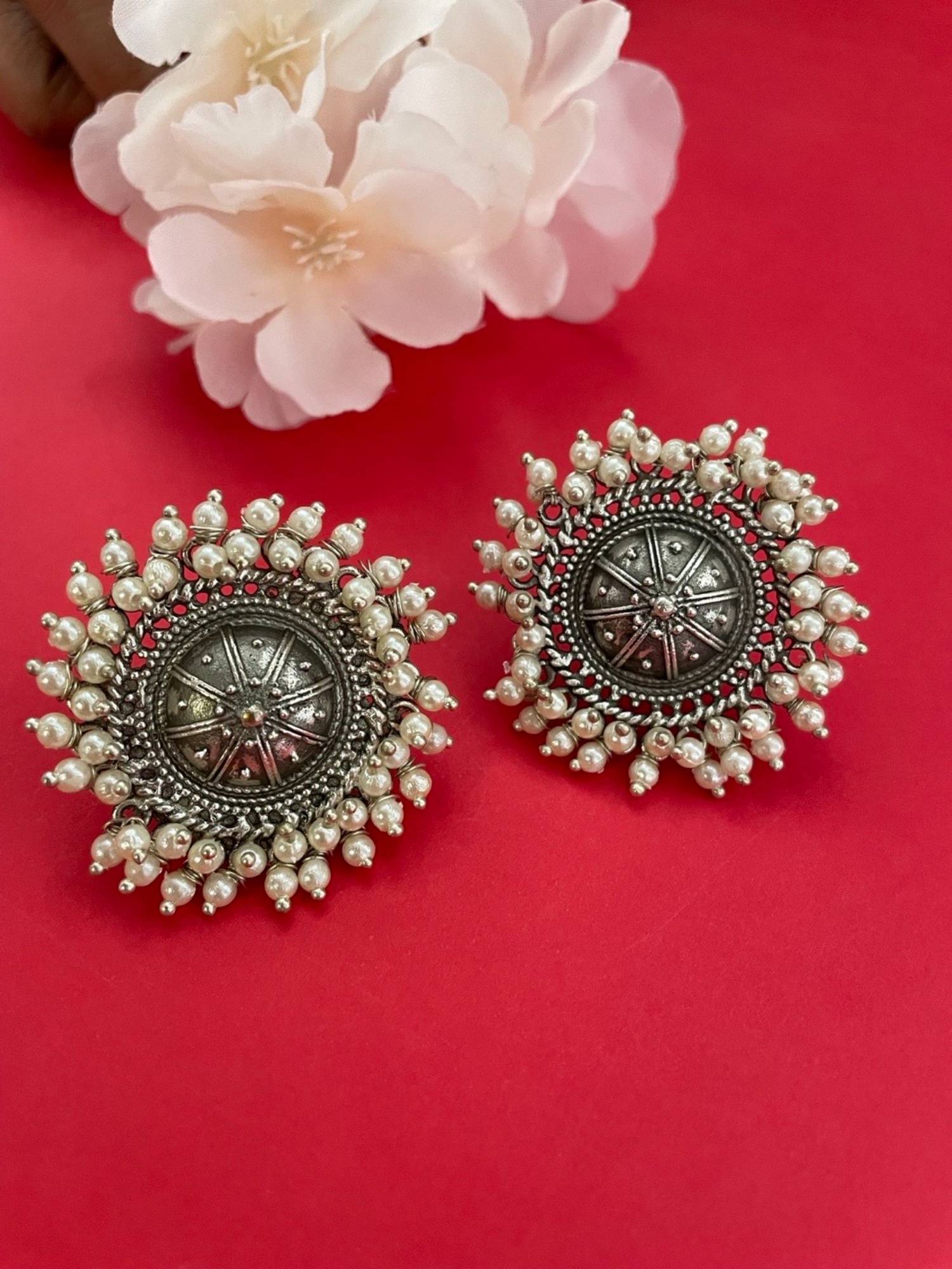Digital Dress Room German Oxidized Flower White Stud Earrings for Women