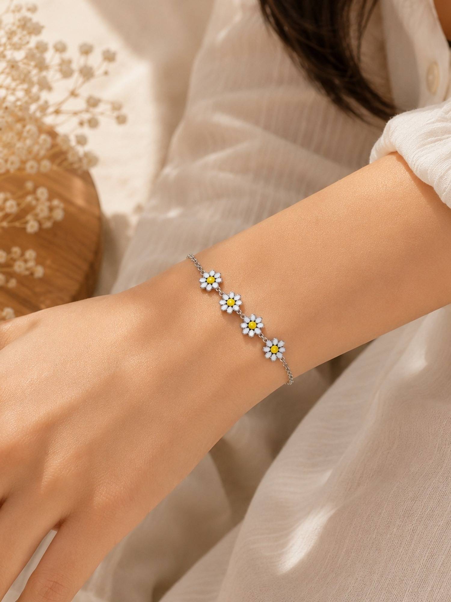 Accessher Silver-Toned Daisy Bracelet for Women