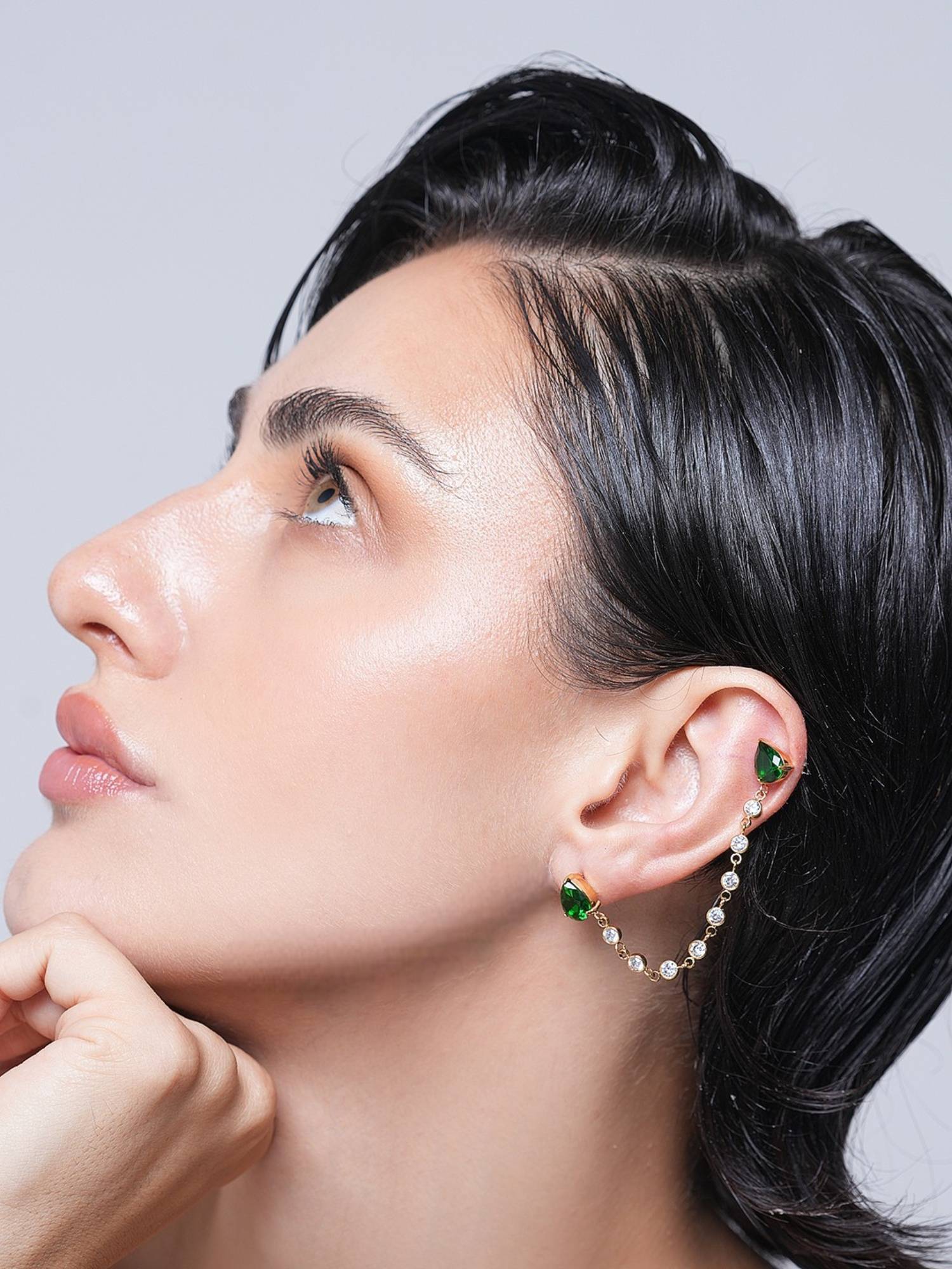 CAO JEWELLERY Delicate Green Shiny Cubic Zirconia Chain Earrings