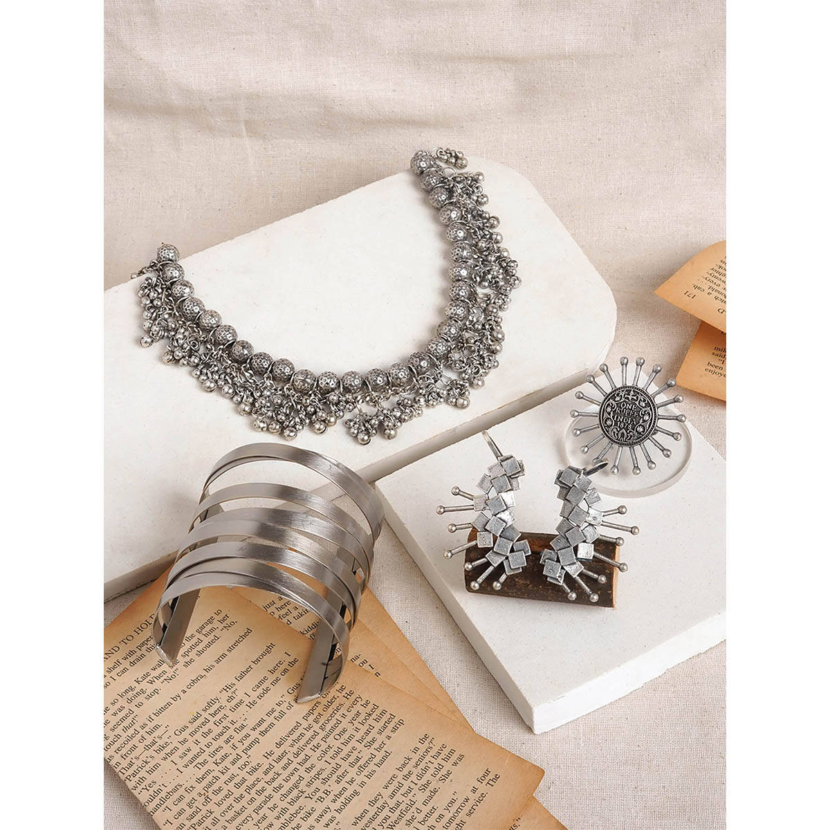 Teejh Madurai Oxidised Silver Jewellery Set