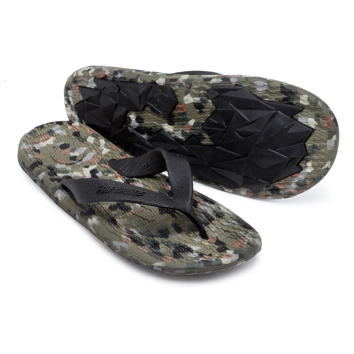 Buy SOLETHREADS Everlast Olive Camouflage Men Flipflops Online