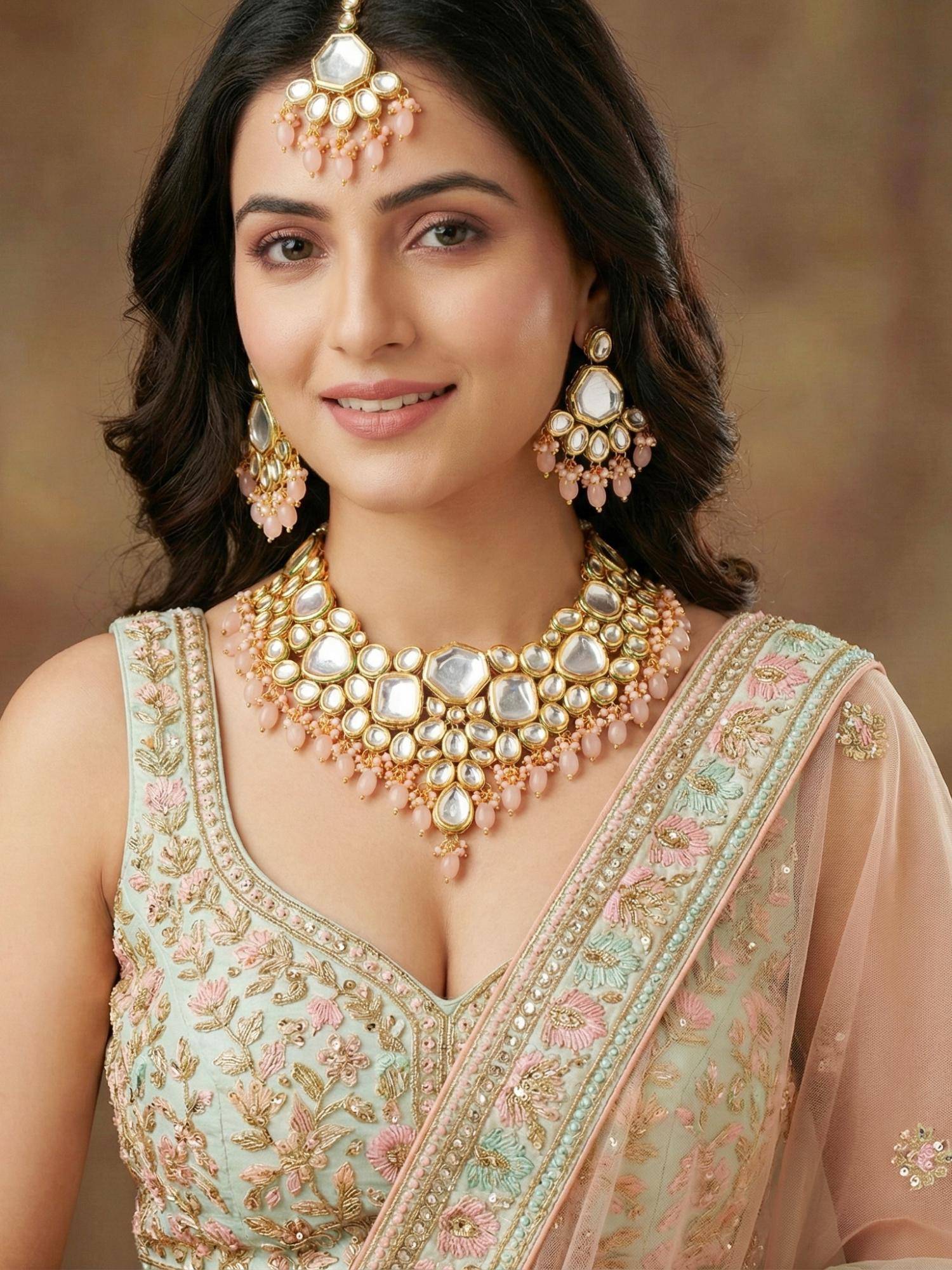 LUCKY JEWELLERY Women Peach 18Kt Gold Plated Kundan Jewellery Set