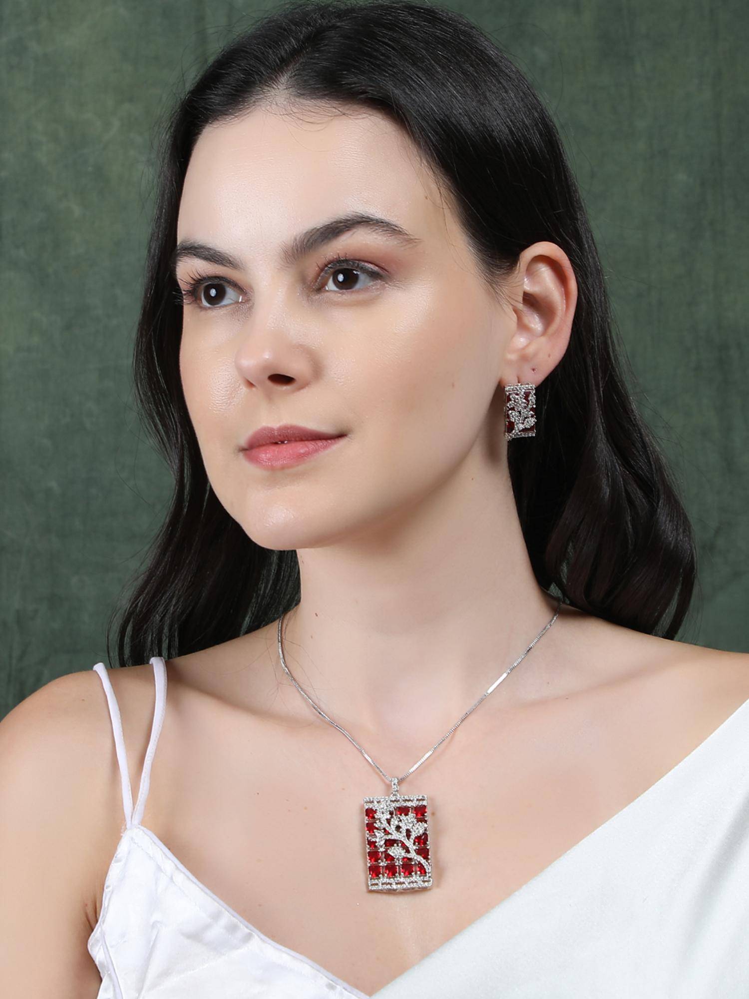 STILEADDA Women Luxurious Red Ad Square Necklace & Earrings