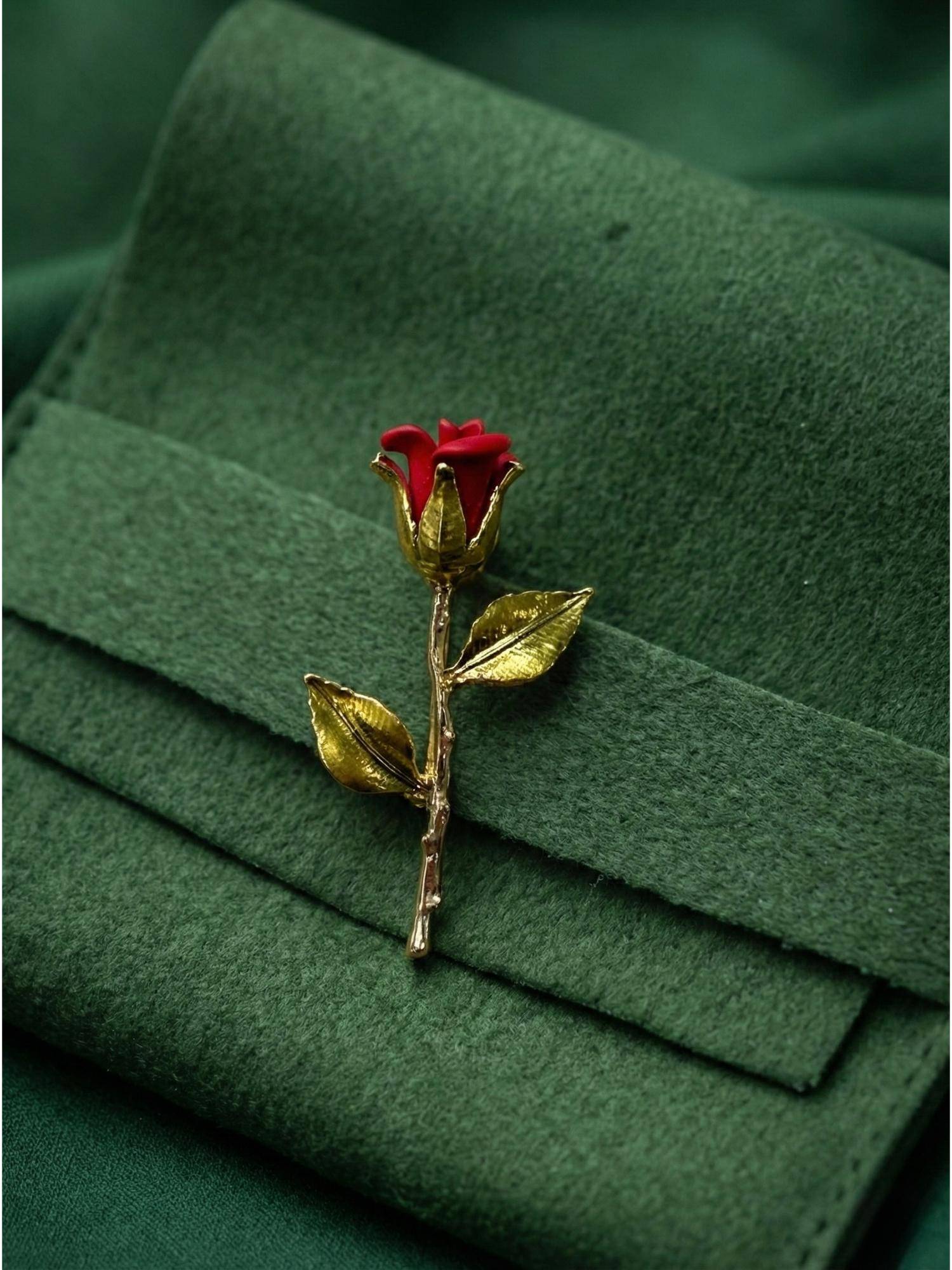 Buy ISHKAARA Women Red Rose Flower Shape Brooch with Gold Tone