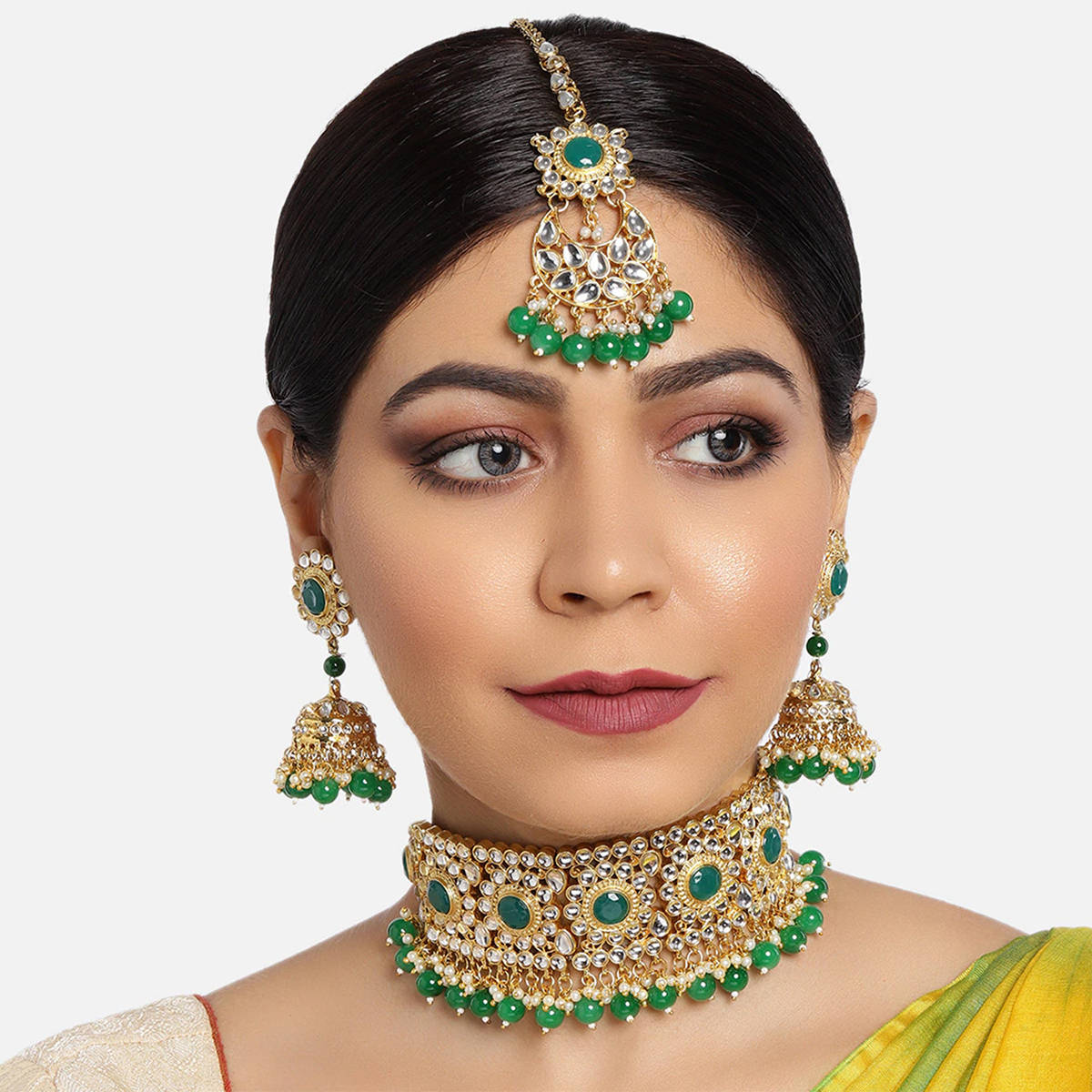 Peora Traditional Wedding Adjustable Choker Necklace & Earring Maang Tikka Jewellery Set (PF26N1300G)