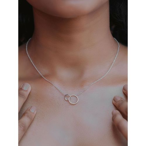 Shaya by CaratLane Stay With Me Circle Pendant Necklace In 925 Silver