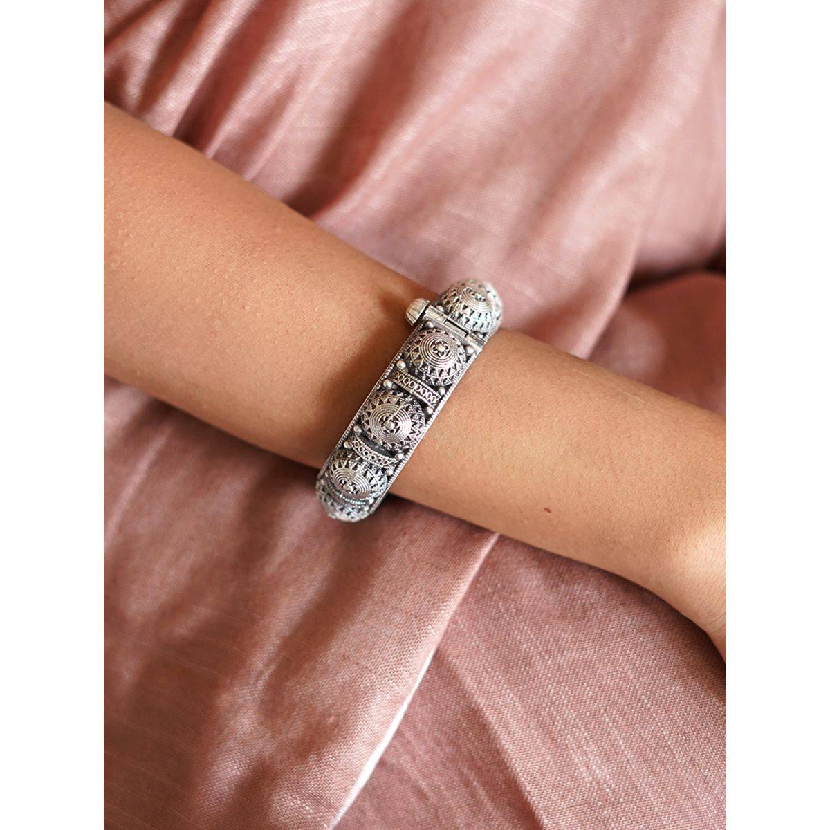 Teejh by Joker and Witch Siara Silver Oxidised Bangle for Women