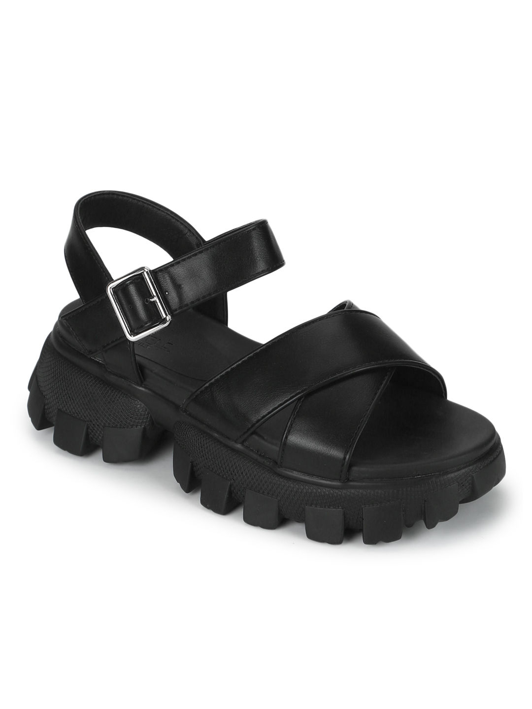 10 Chunky Platform Sandal Outfits to Try ASAP