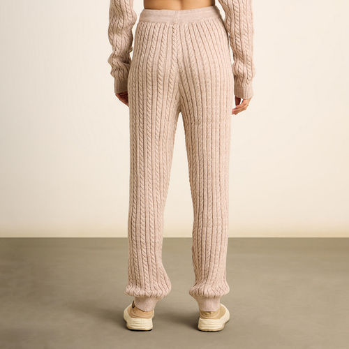 Woman Cable-Knit Jogger Pant In Beige