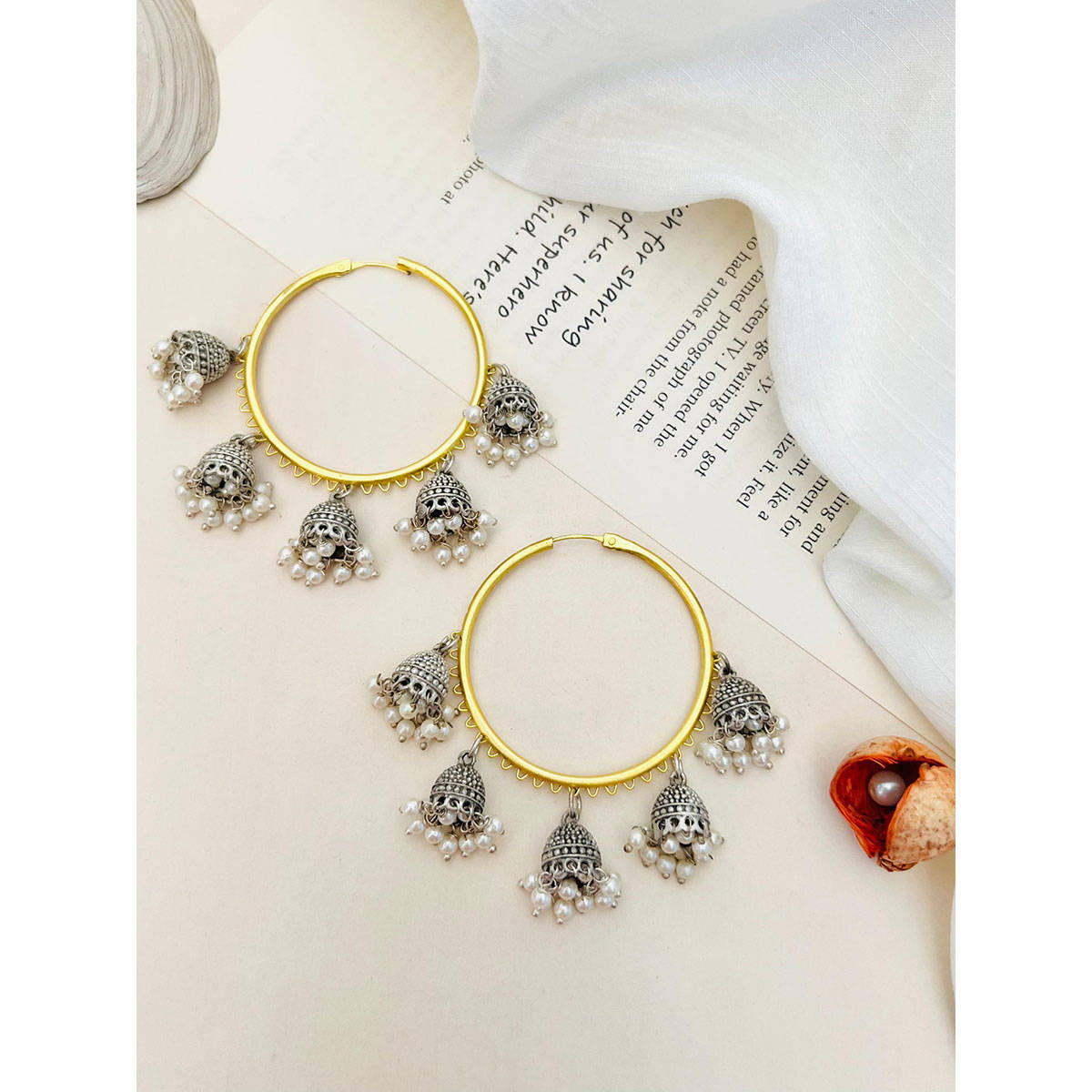 Abdesigns High Quality Dual Tone earring White