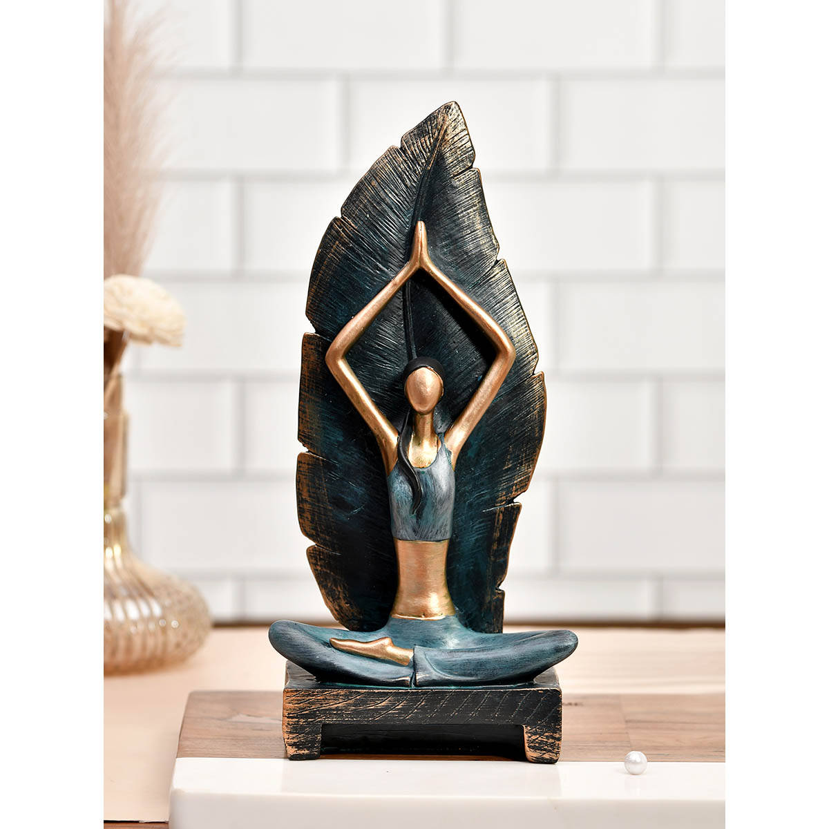 Tayhaa Resin Dipped Grey Yoga Statue