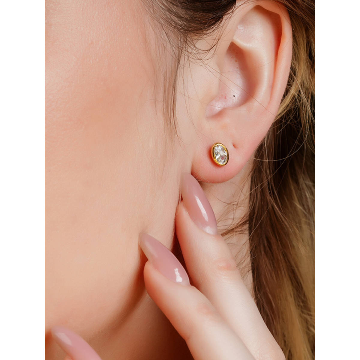Soraya Luxe 925 Sterling Silver 18K Gold Plated Aura Oval Solitaire Studs Earrings
