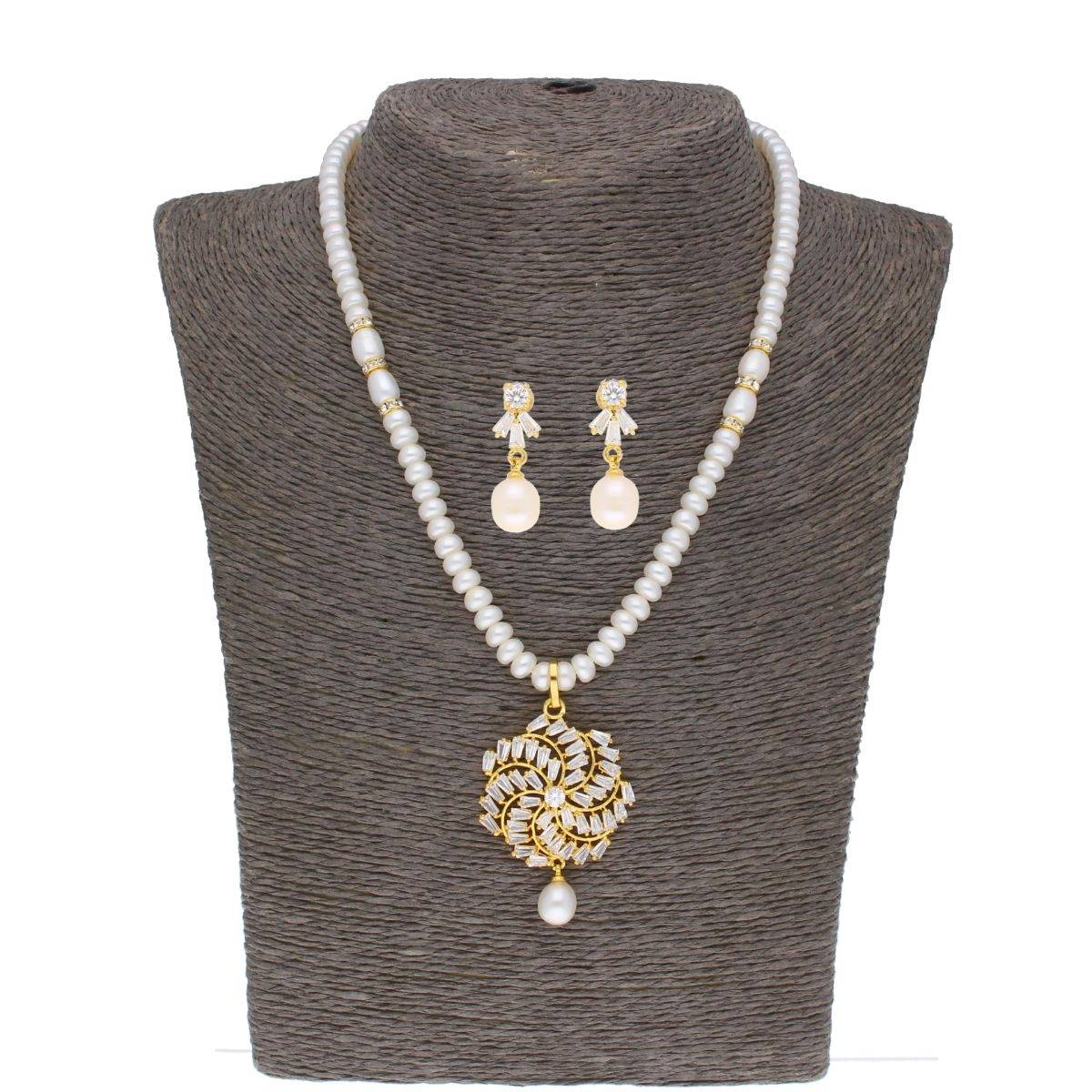 Sri Jagdamba Pearls Siddhi Pearl Necklace Set