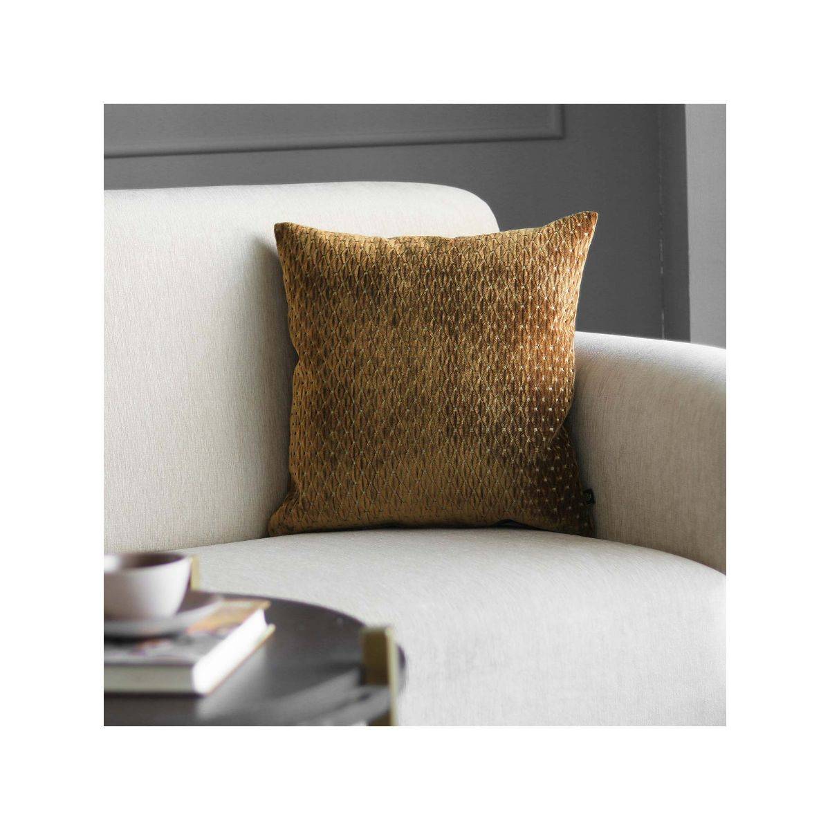 GM Velvet Square Cushion Cover with Zipper (Size: 16x16")