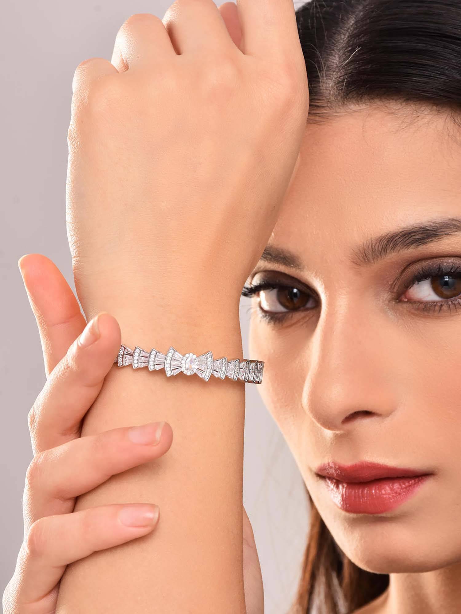 REENISAA Bow Shaped Ad Stone Openable Kada