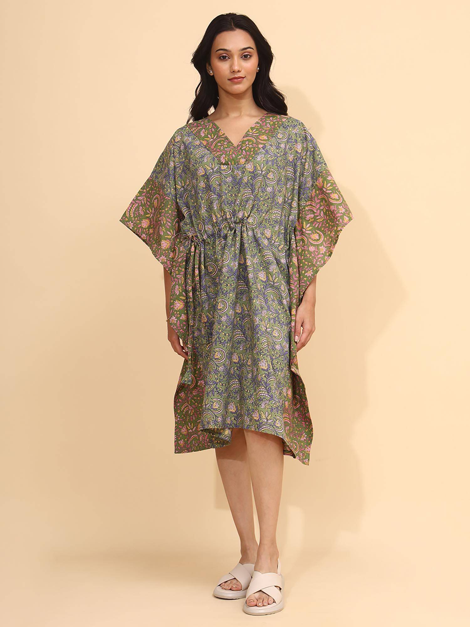 YELLOW BLOOM Kaftan With A V-Shaped Yoke Ethereal Harmony