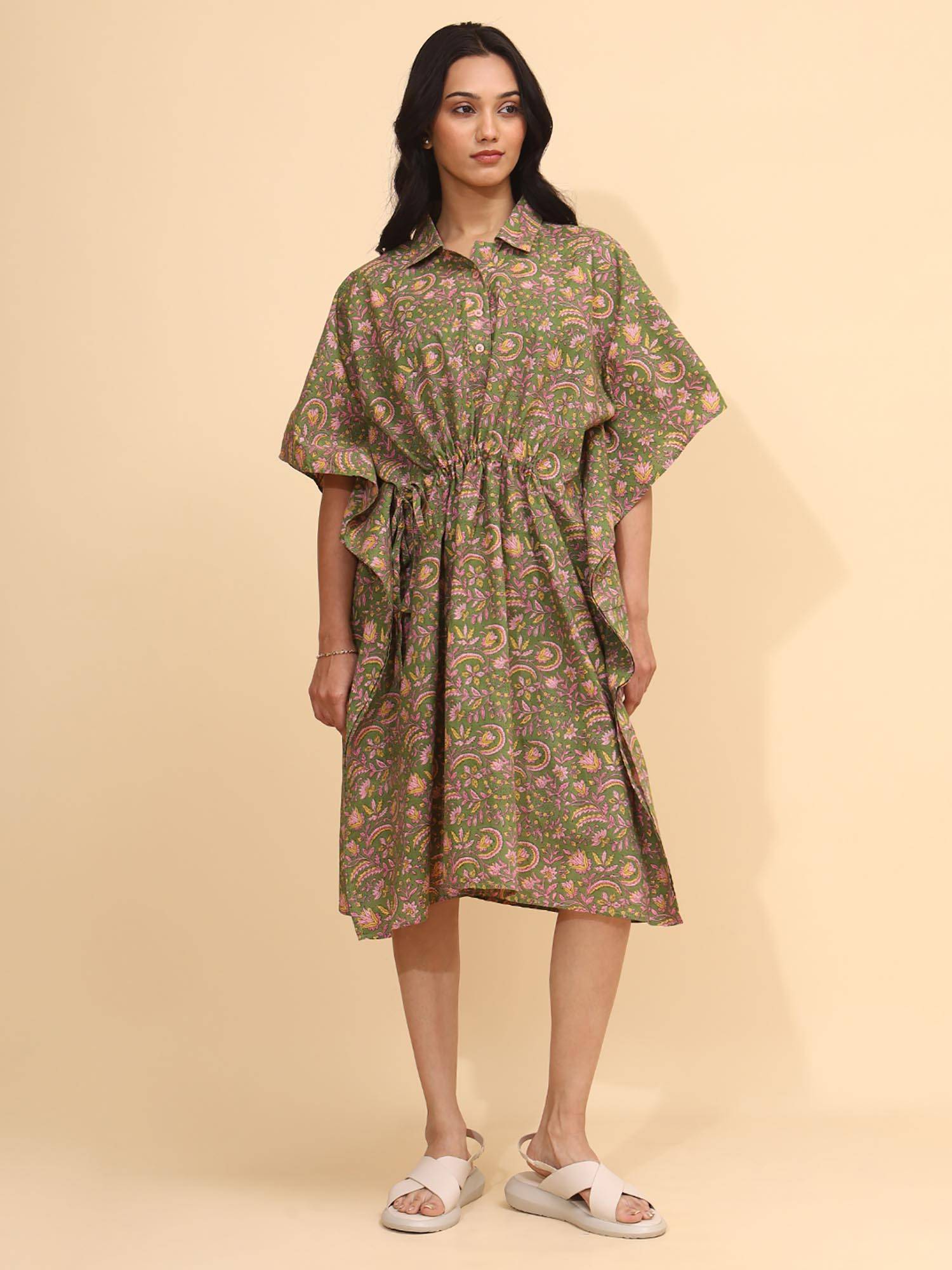 YELLOW BLOOM Kaftan With Shirt Collar And Pockets Verdant Bloom