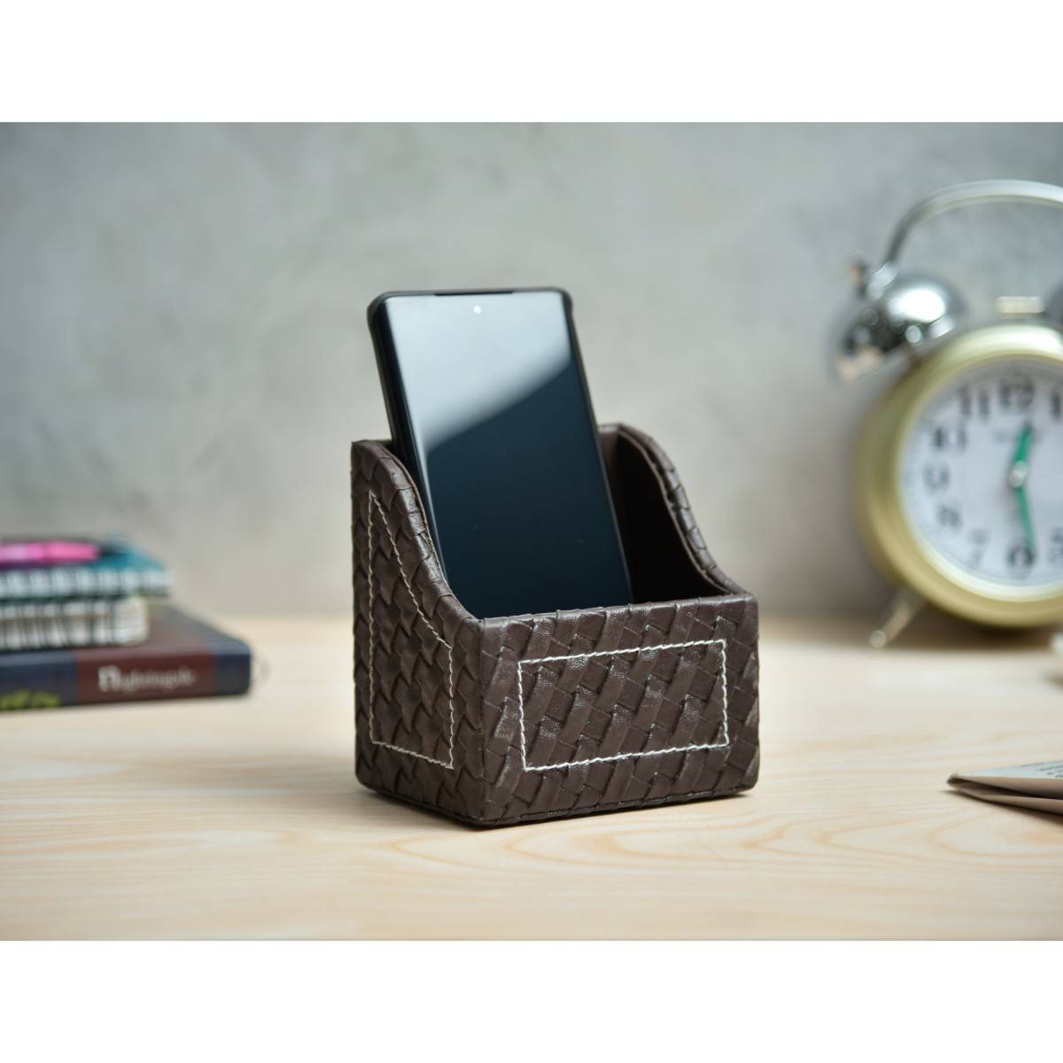 Premsons Premium Mobile Holder - Stand for Smartphones - Wave - Brown