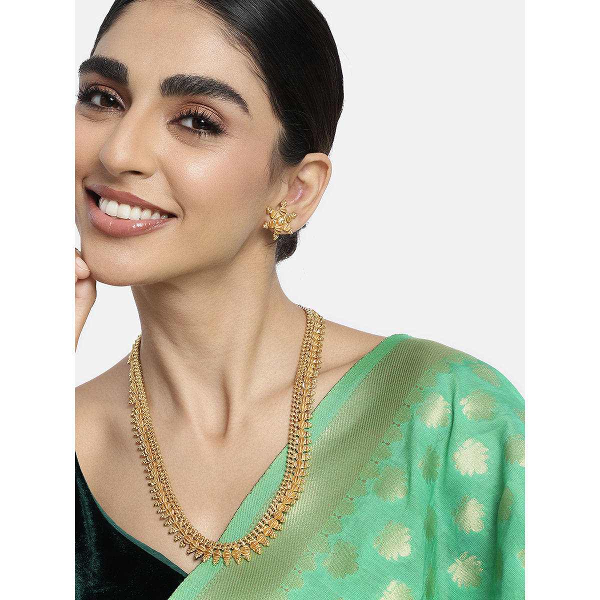 Peora Long Maharani Haar Necklace with Stud Earrings South Indian