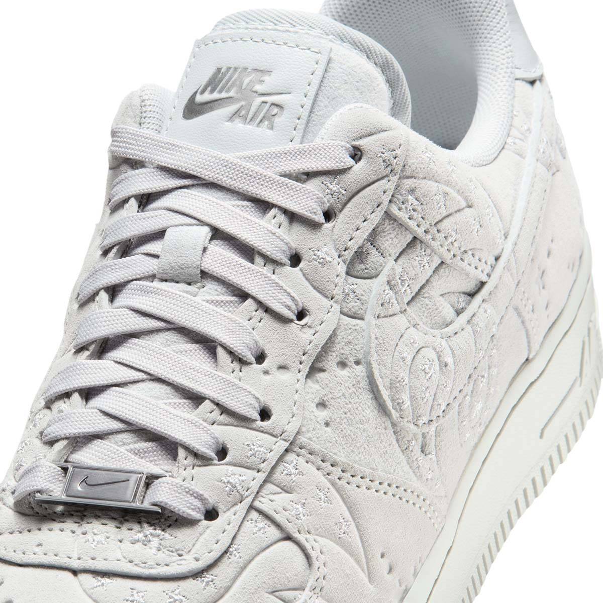 Buy Nike Women's Air Force 1 '07 Prm Sneakers Online