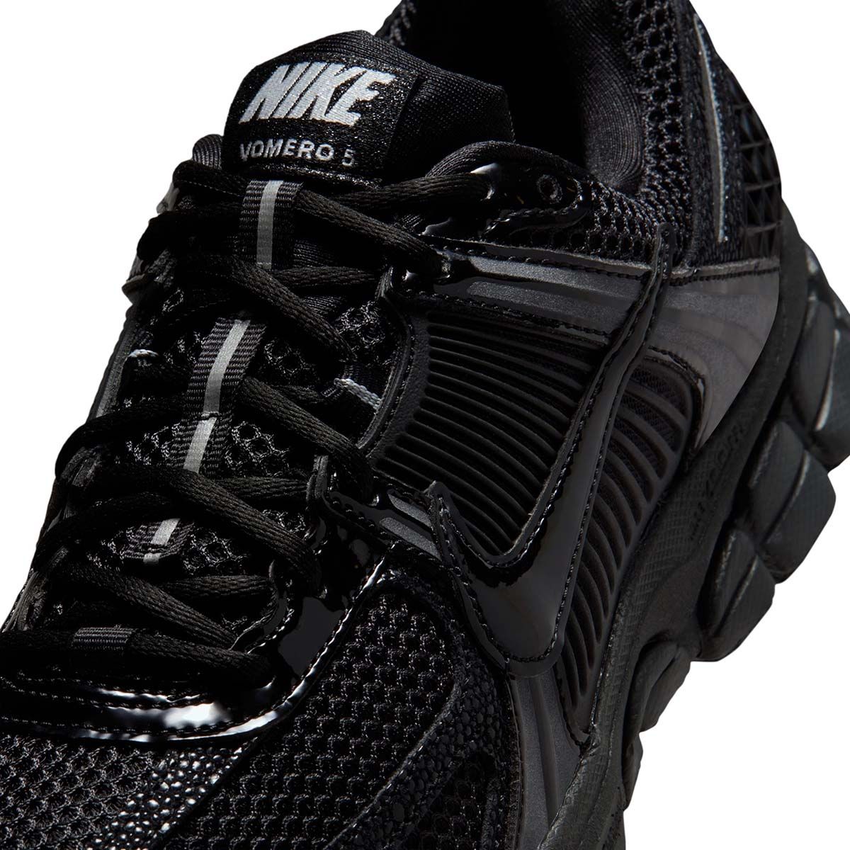 Buy Nike Zoom Vomero 5 Women's Shoes Online