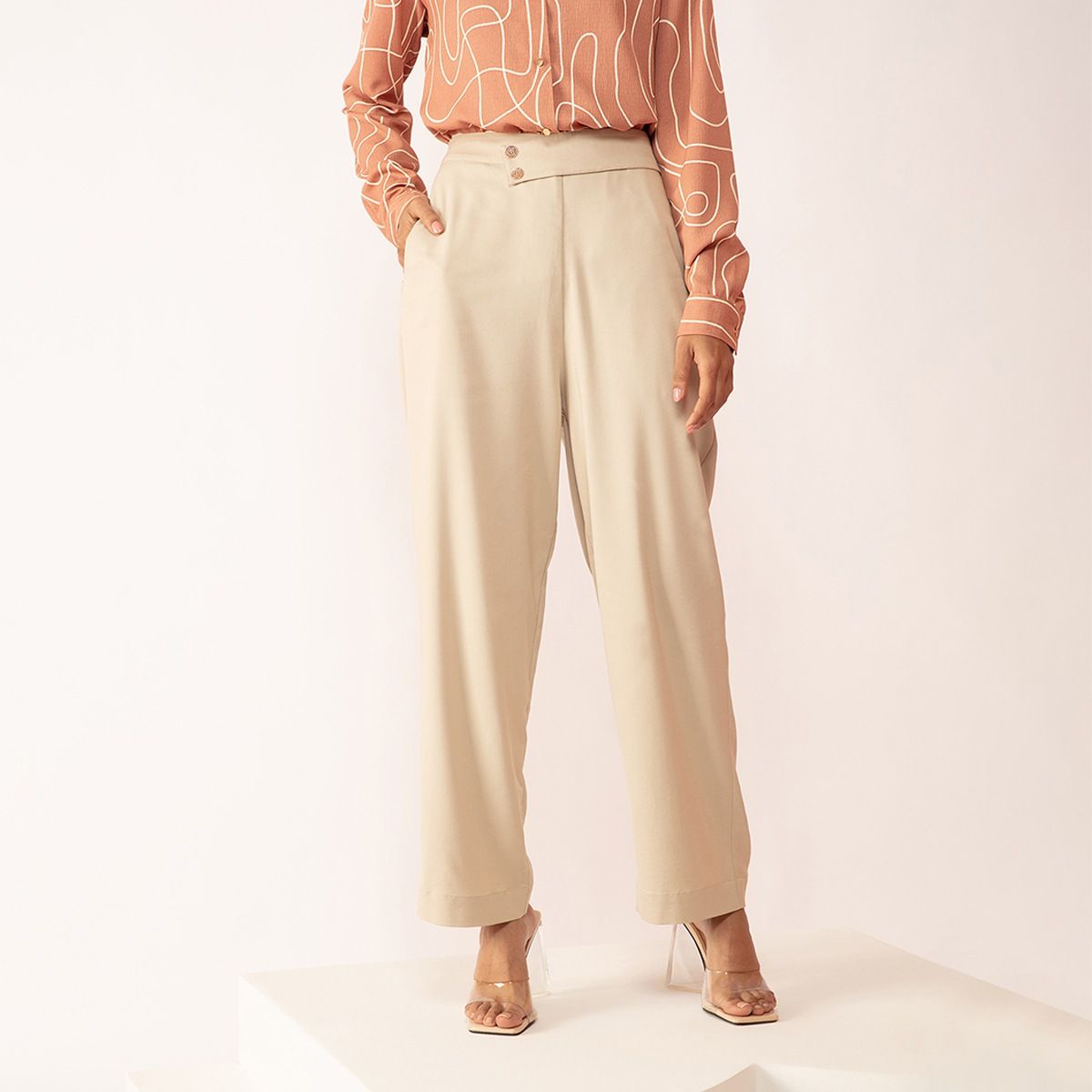 Twenty Dresses by Nykaa Fashion Work Beige Solid Straight Pants: Buy Twenty  Dresses by Nykaa Fashion Work Beige Solid Straight Pants Online at Best  Price in India | Nykaa