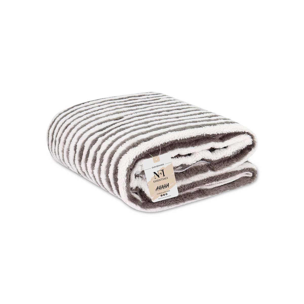 NFI Essentials Super Absorbent Bath Towel Soft Bath Multipurpose Use for Yoga Bathroom Gym