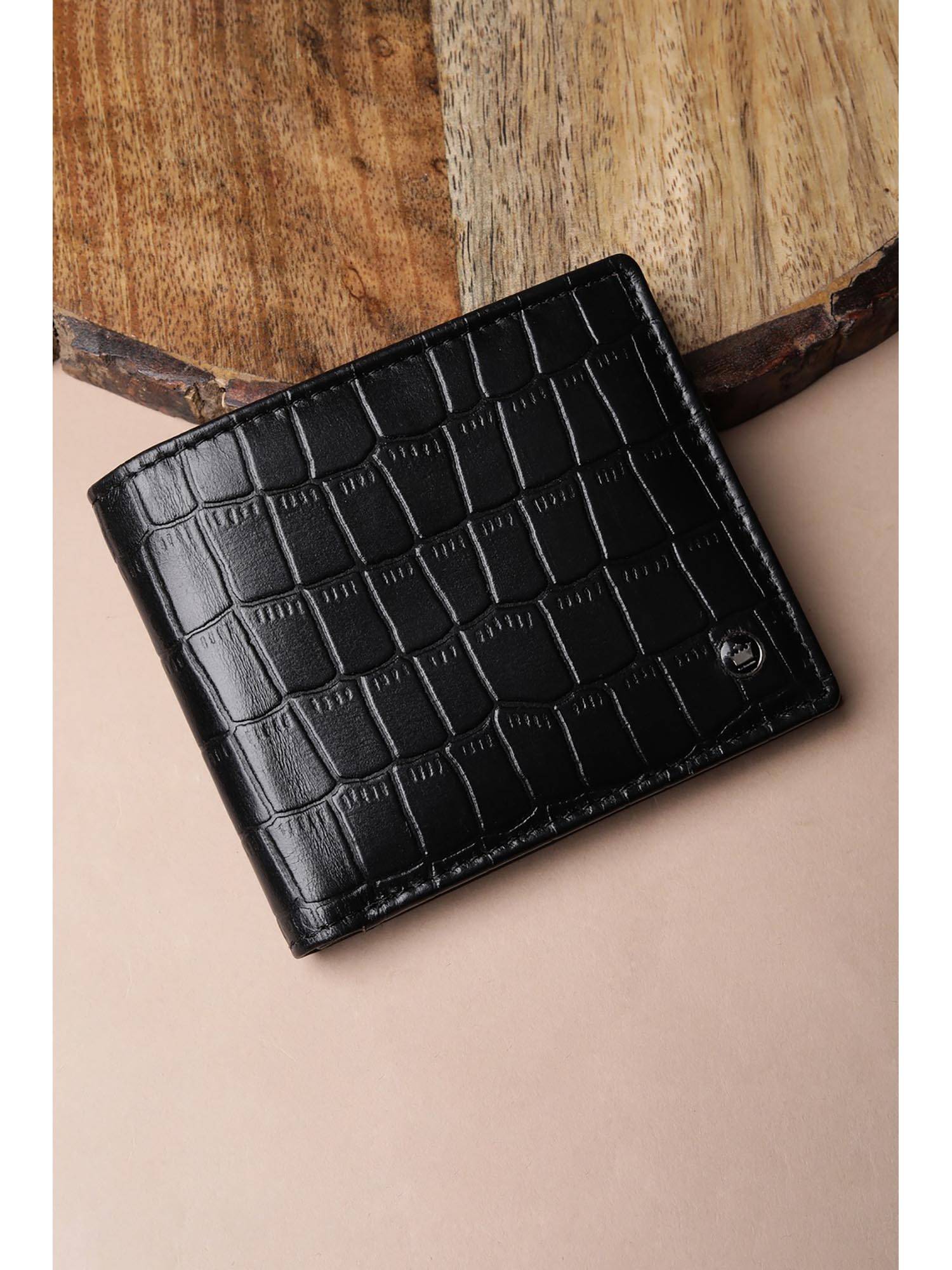 Buy Louis Philippe Men Black Textured Leather Wallet Online