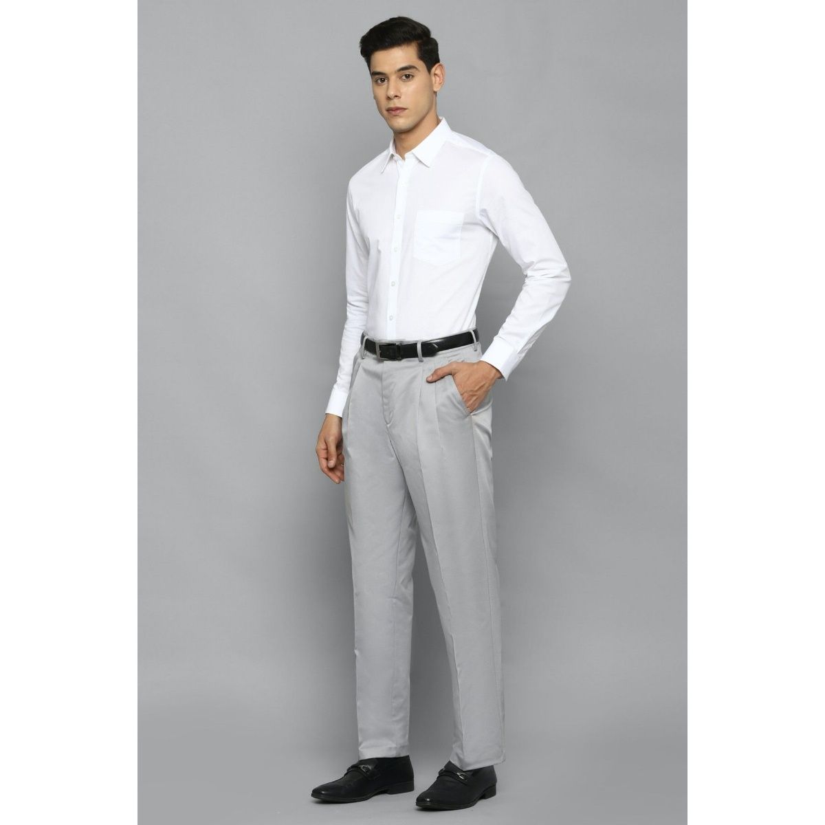 Buy Louis Philippe Grey Ultra Slim Fit Formal Trousers - Trousers for Men  1441884 | Myntra