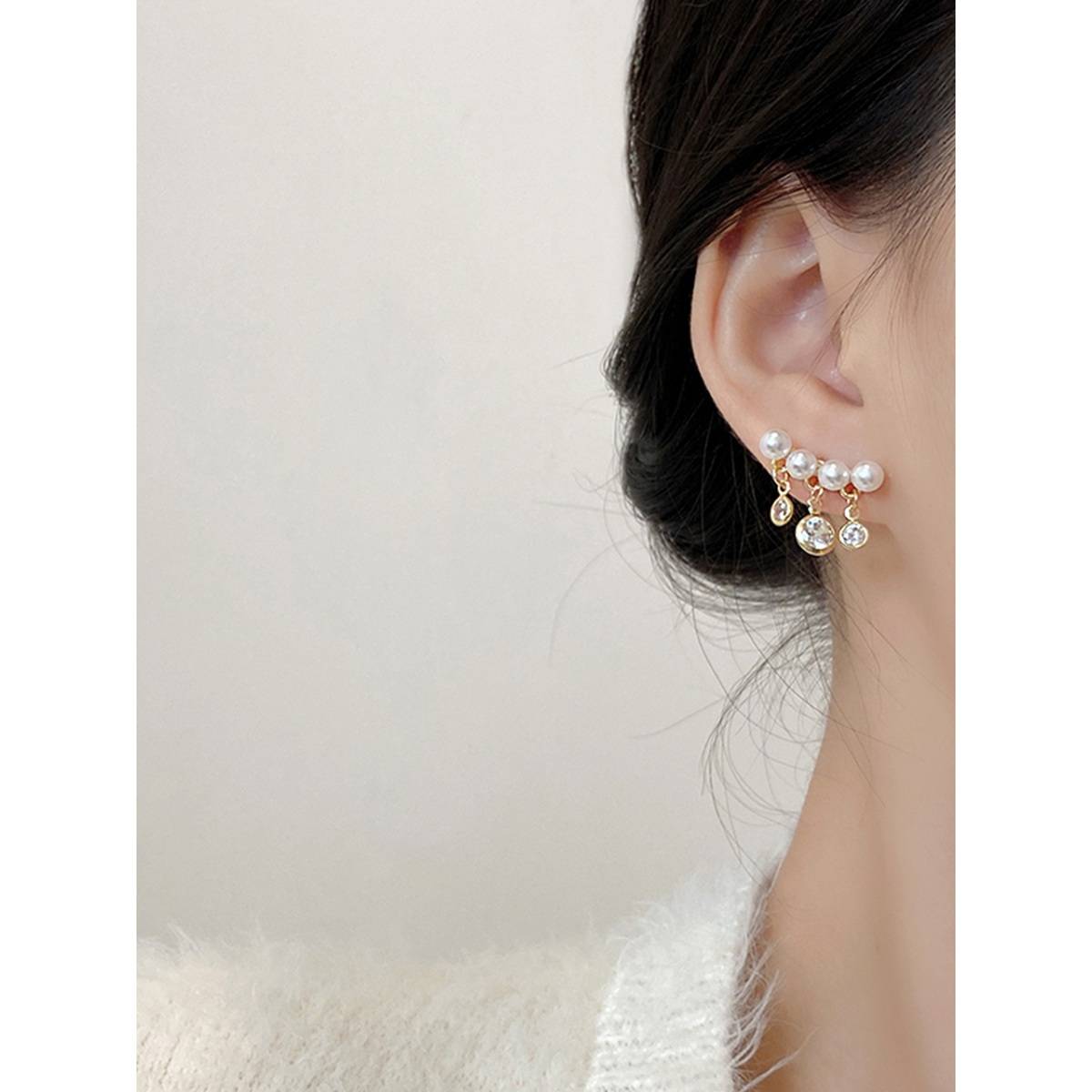 Yellow Chimes Pearl Beaded Crystal Attached Stud Earrings