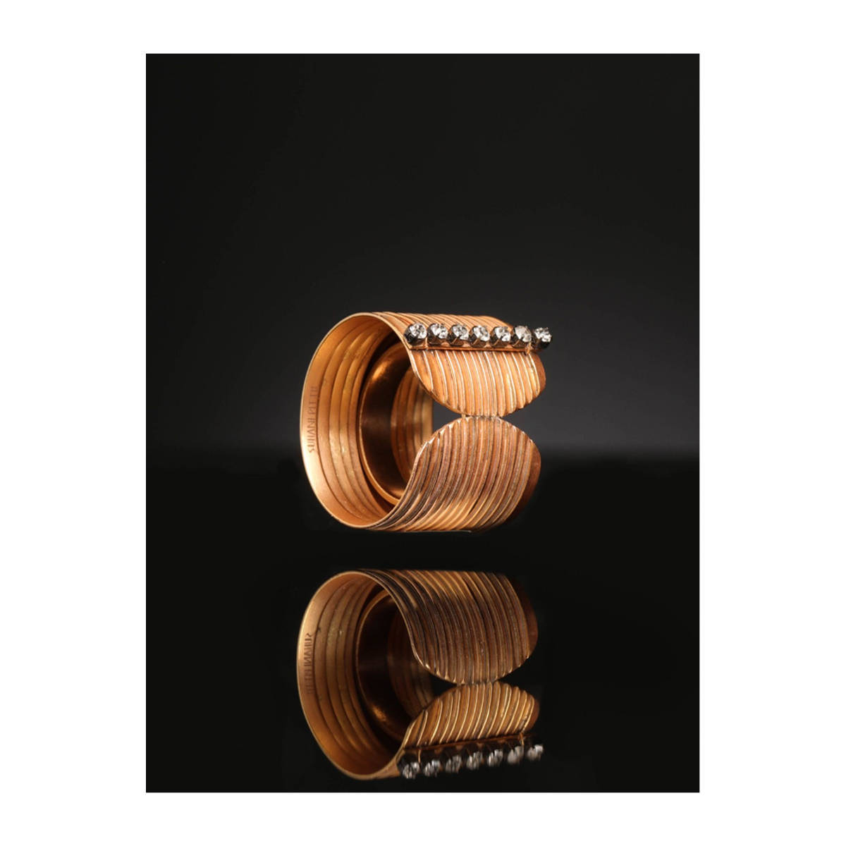 Suhani Pittie Galaxy Dune Openable Ring