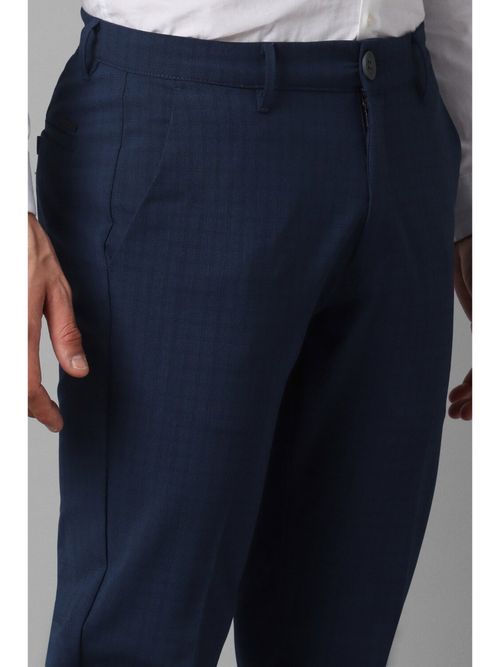 Men Navy Slim Fit Check Flat Front Casual Trousers