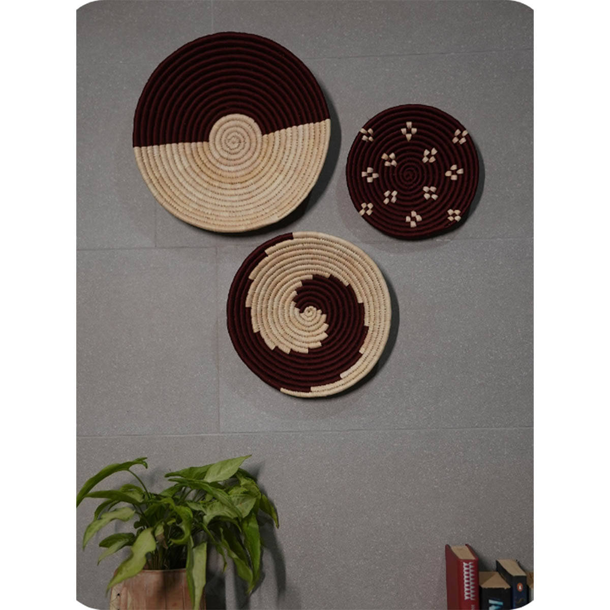Swadeh Whispers Of Earth Wall Plates (Set Of 3)