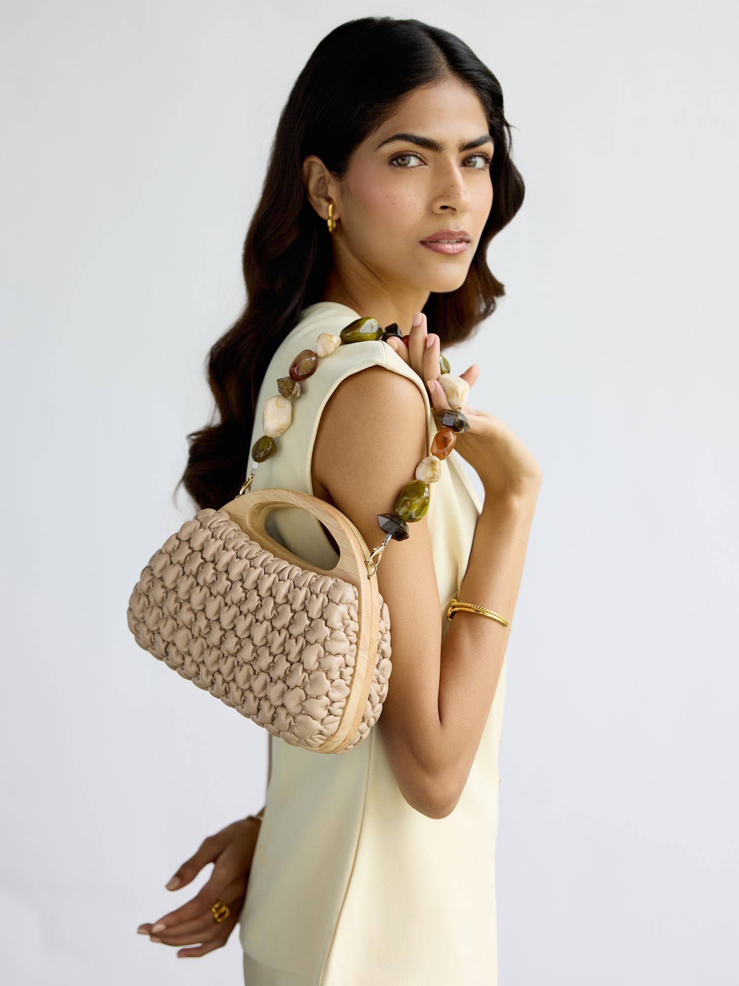 HIE Tiana Texttured Beige Handbag