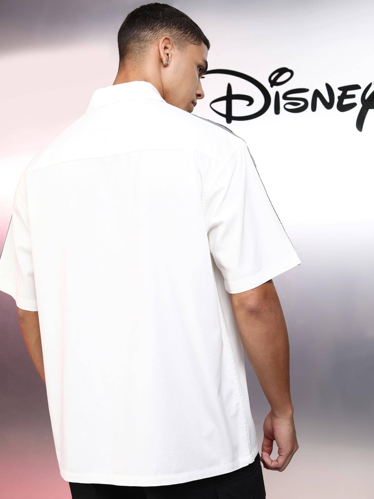 Buy HIGHLANDER Men White Cotton Printed Oversized Fit Shirt Online