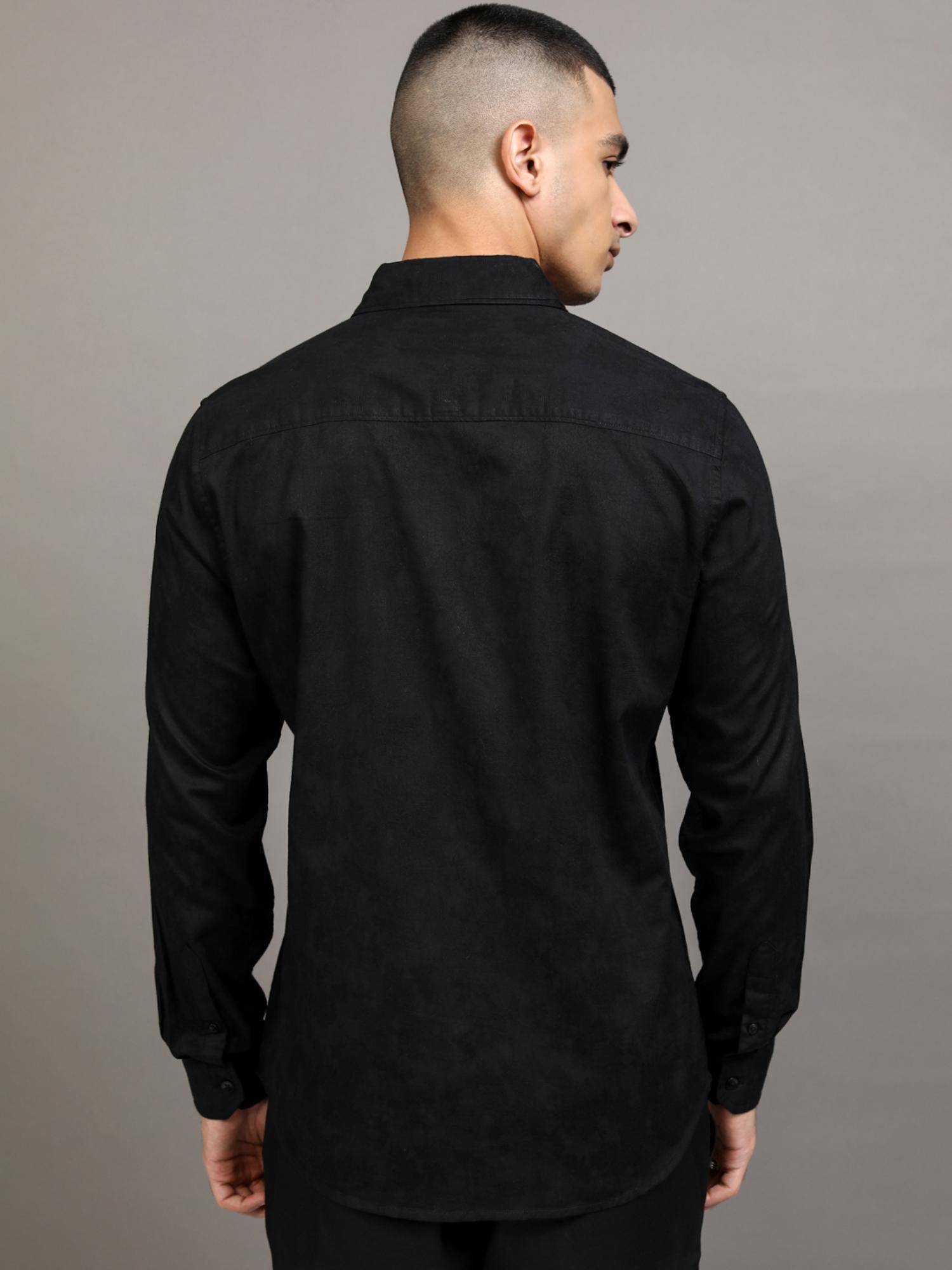 Buy HIGHLANDER Men Black Cotton Textured Regular Fit Shirt Online