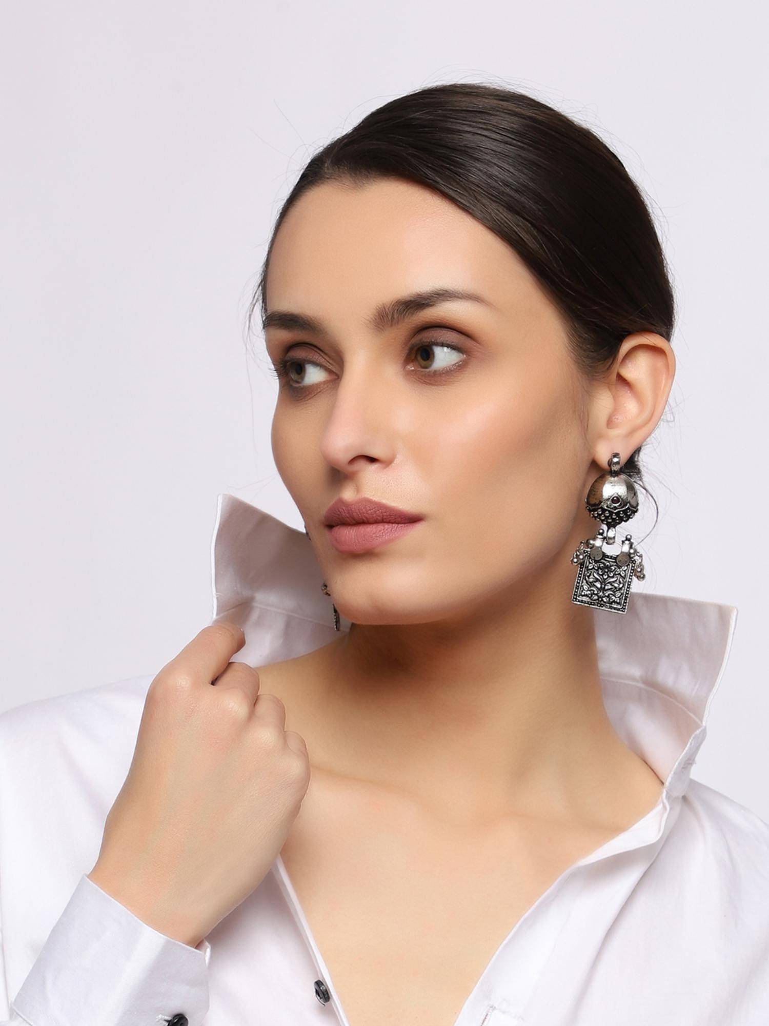 VENI Silver-Plated Classic Drop Earrings